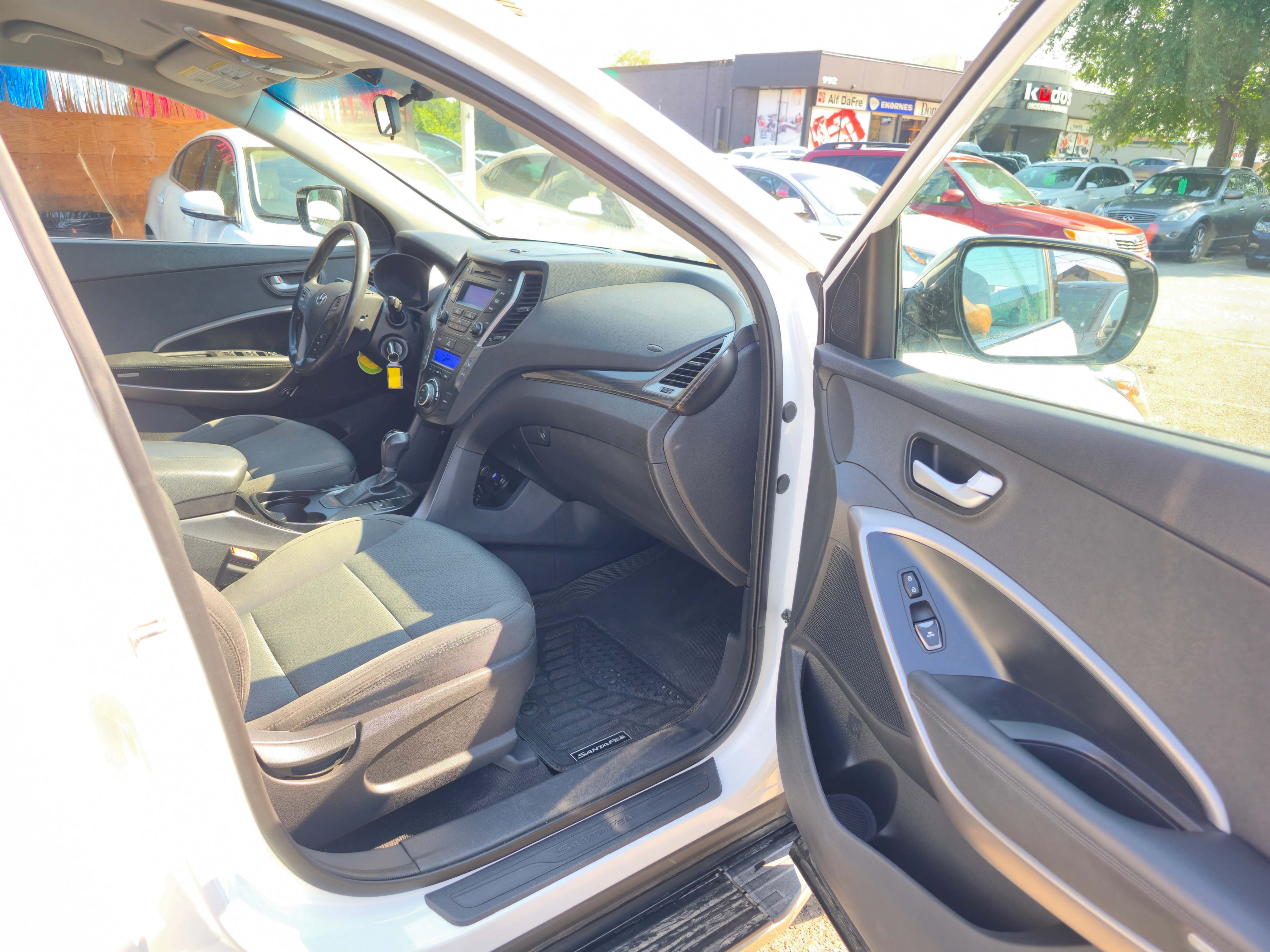 /rahmanmotors/2016-Hyundai-SantaFe-8926320815401003.jpg