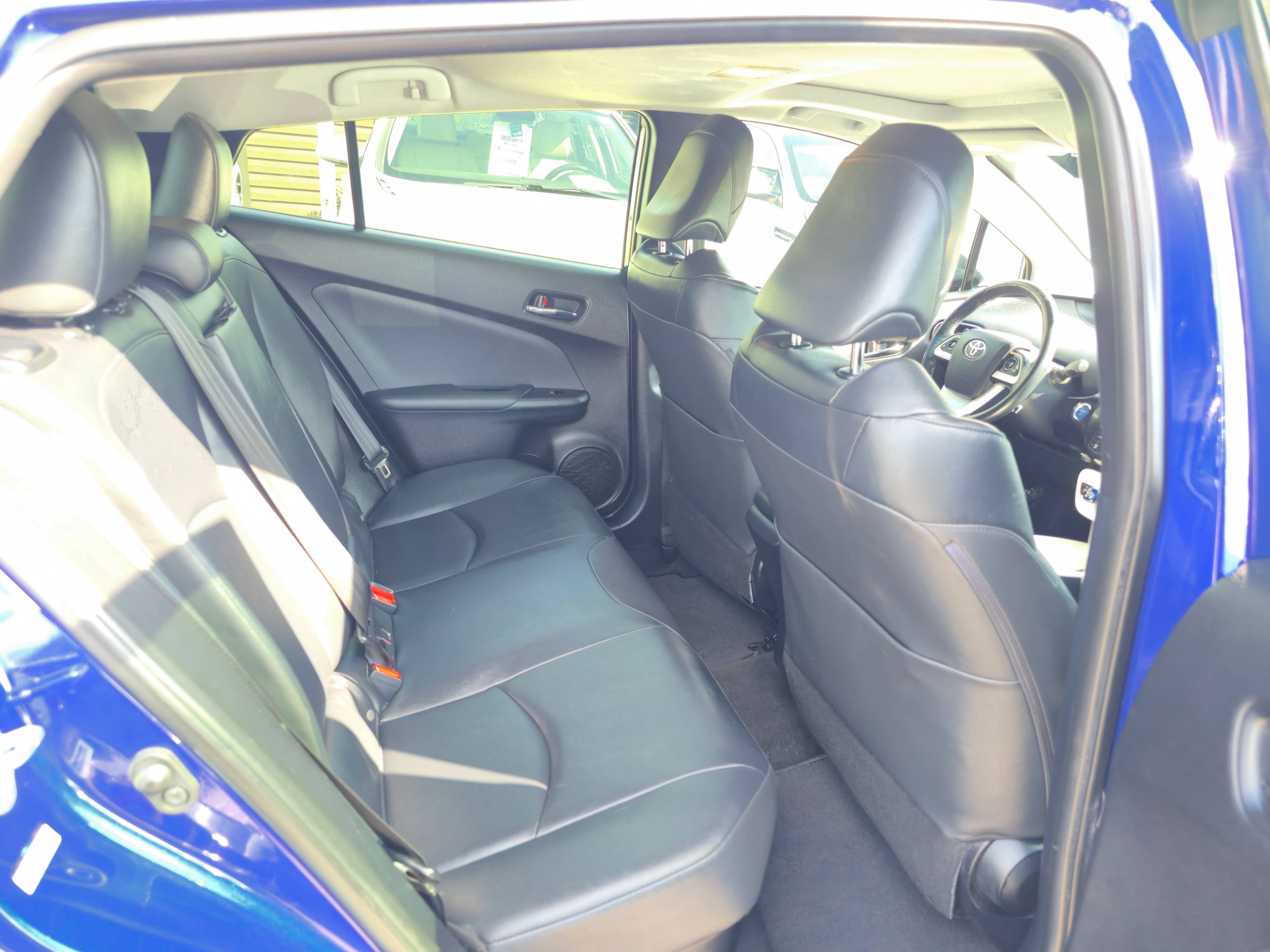 /rahmanmotors/2016-Toyota-Prius-09458418172037208.jpg