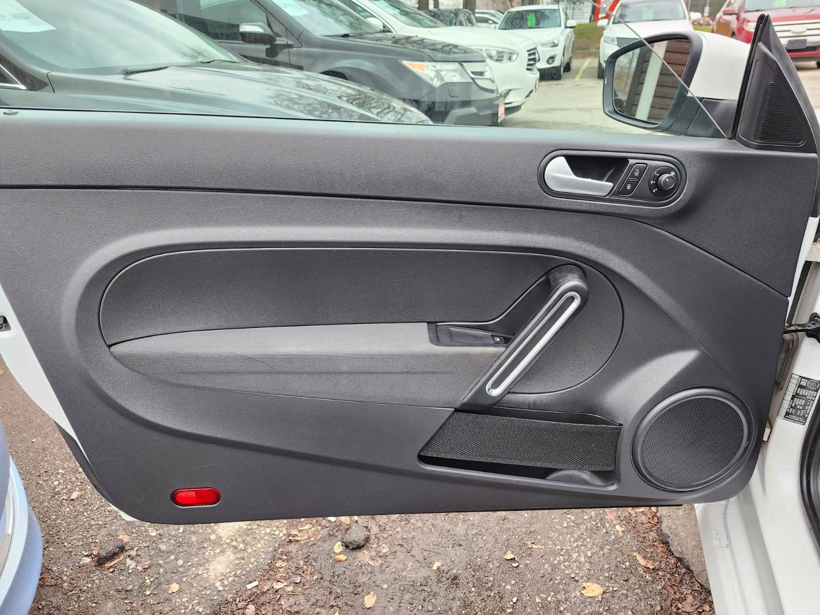 /rahmanmotors/2016-Volkswagen-Beetle-9480771313141785.jpg