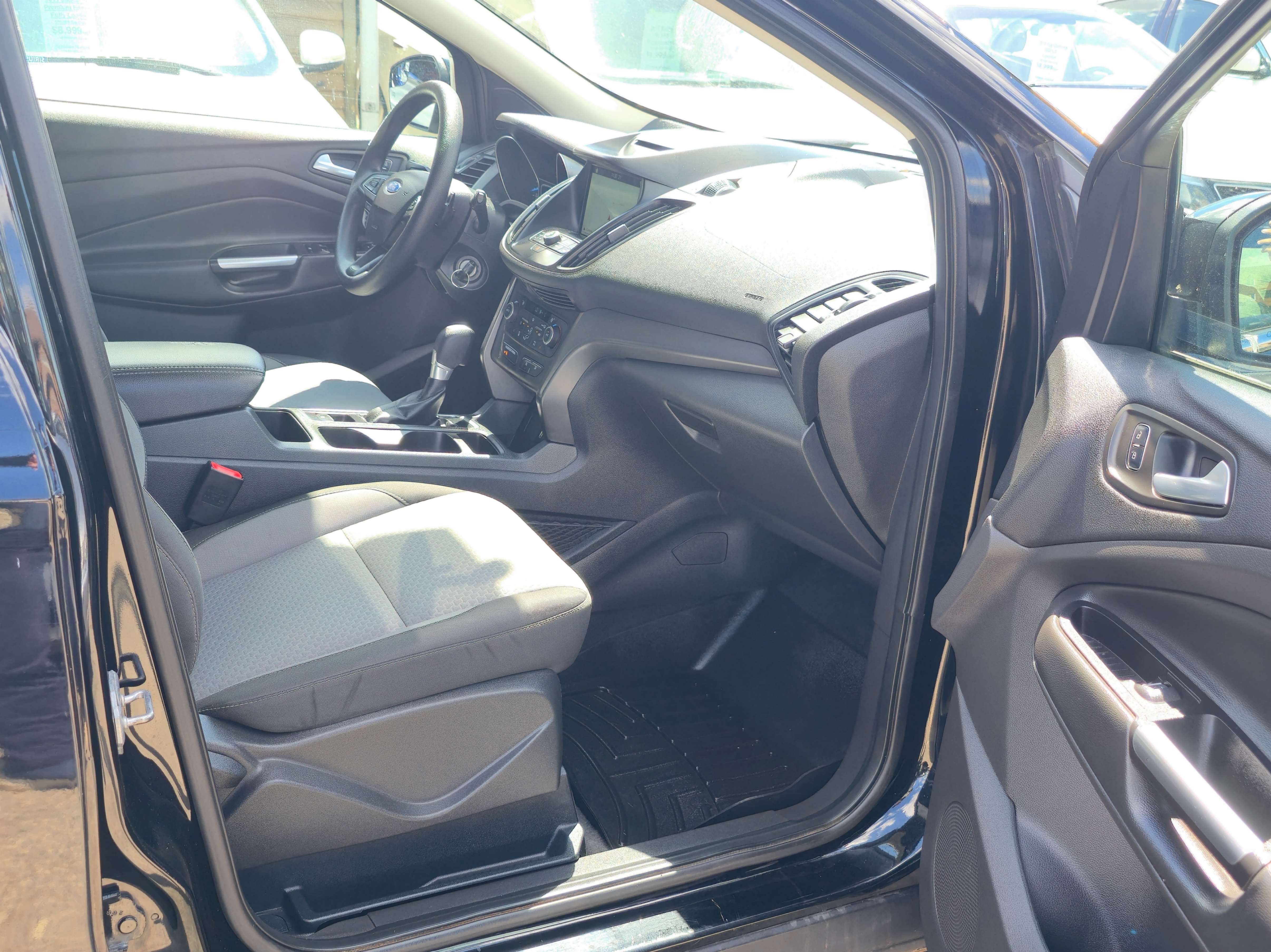 /rahmanmotors/2017-Ford-Escape-21128530625713315.jpg