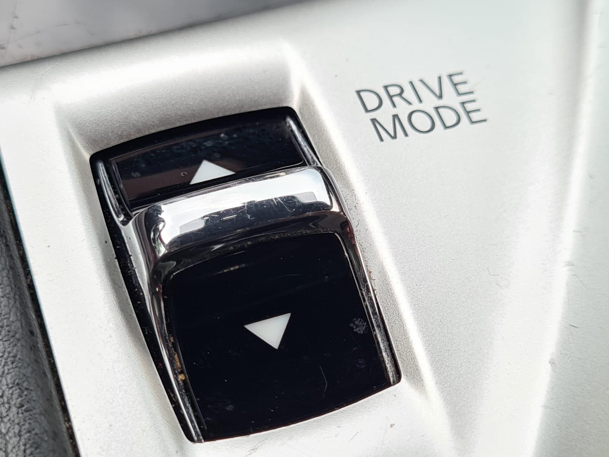 /rahmanmotors/2017-INFINITI-Q60-5746090664871679.jpg