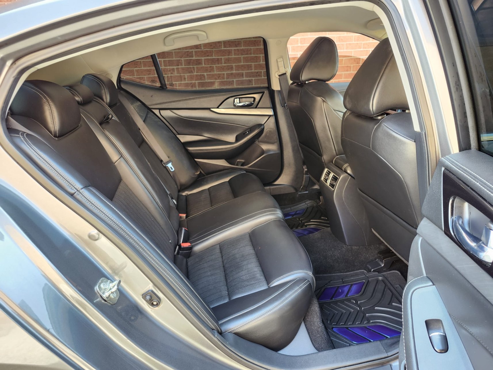/rahmanmotors/2017-Nissan-Maxima-24229228756614063.jpg