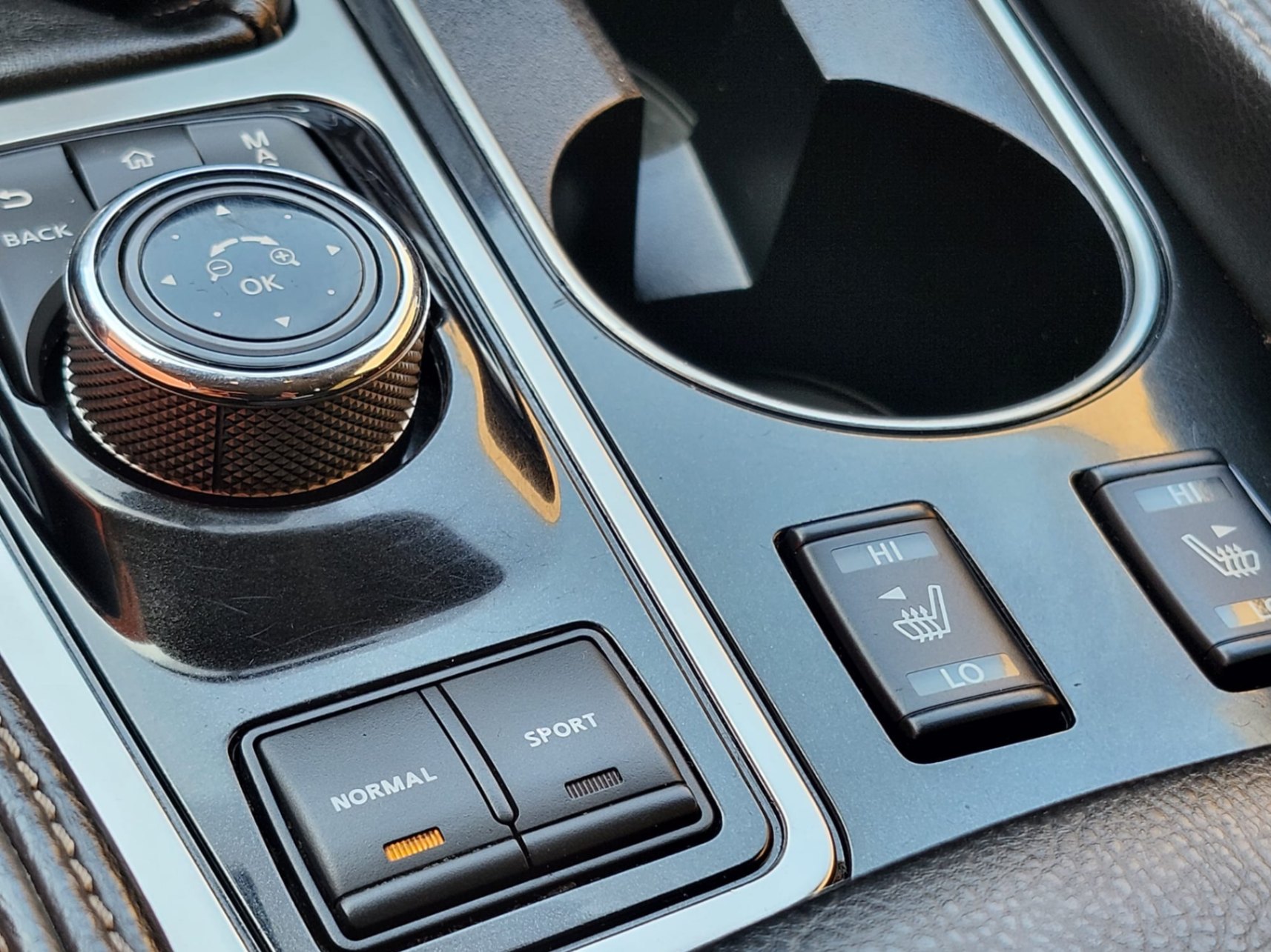 /rahmanmotors/2017-Nissan-Maxima-6200926180281616.jpg