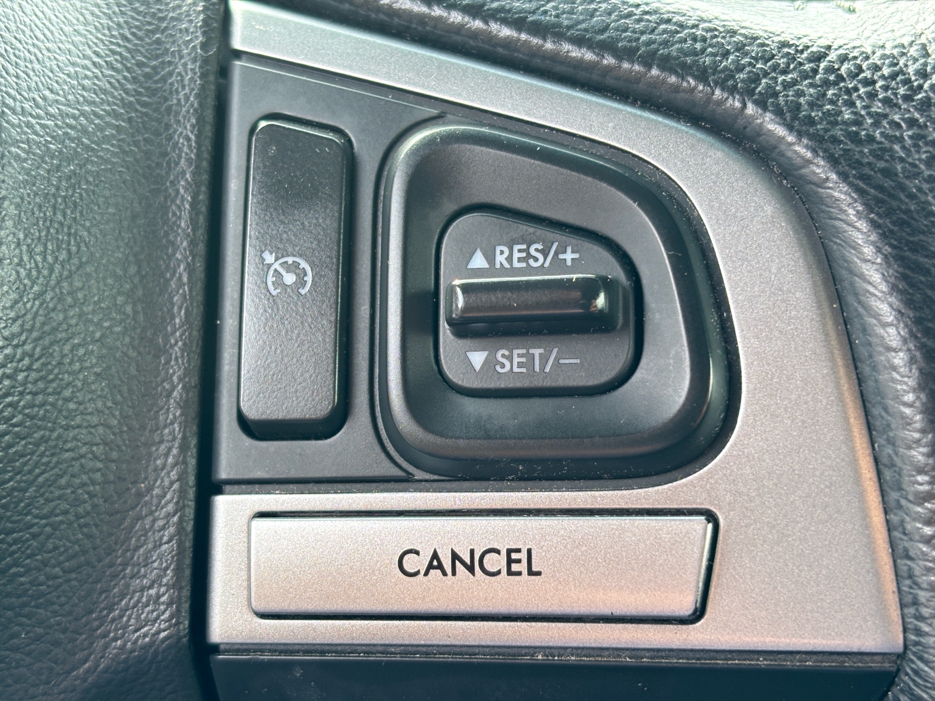 /rahmanmotors/2017-Subaru-Legacy-04946775711207896.jpg