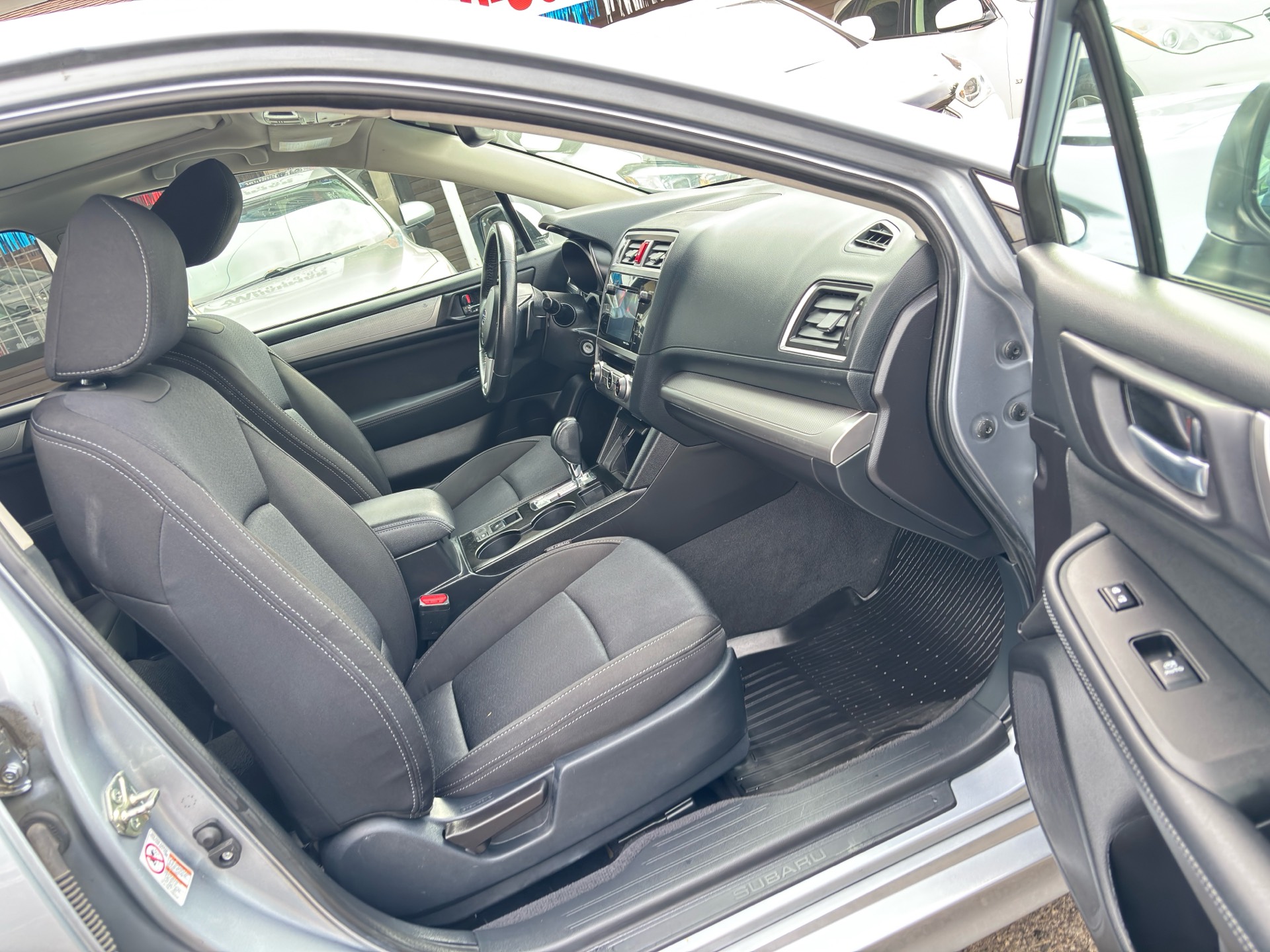 /rahmanmotors/2017-Subaru-Legacy-2953455579699291.jpg