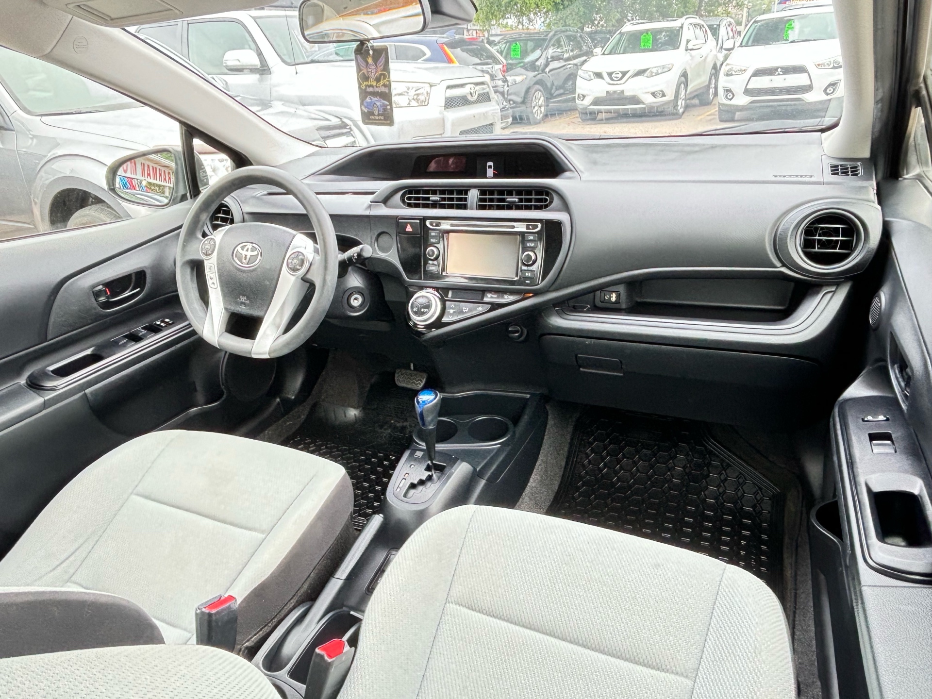 /rahmanmotors/2017-Toyota-Priusc-7317107082965233.jpg