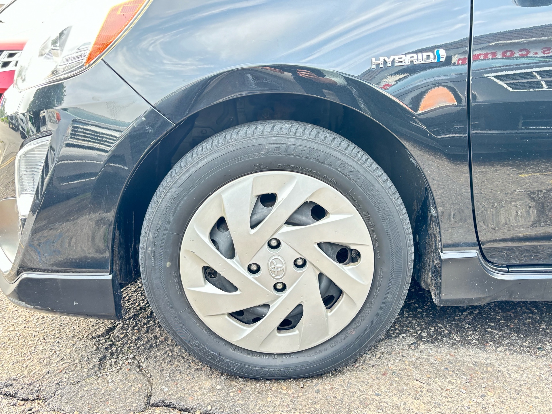 /rahmanmotors/2017-Toyota-Priusc-9461728123996445.jpg