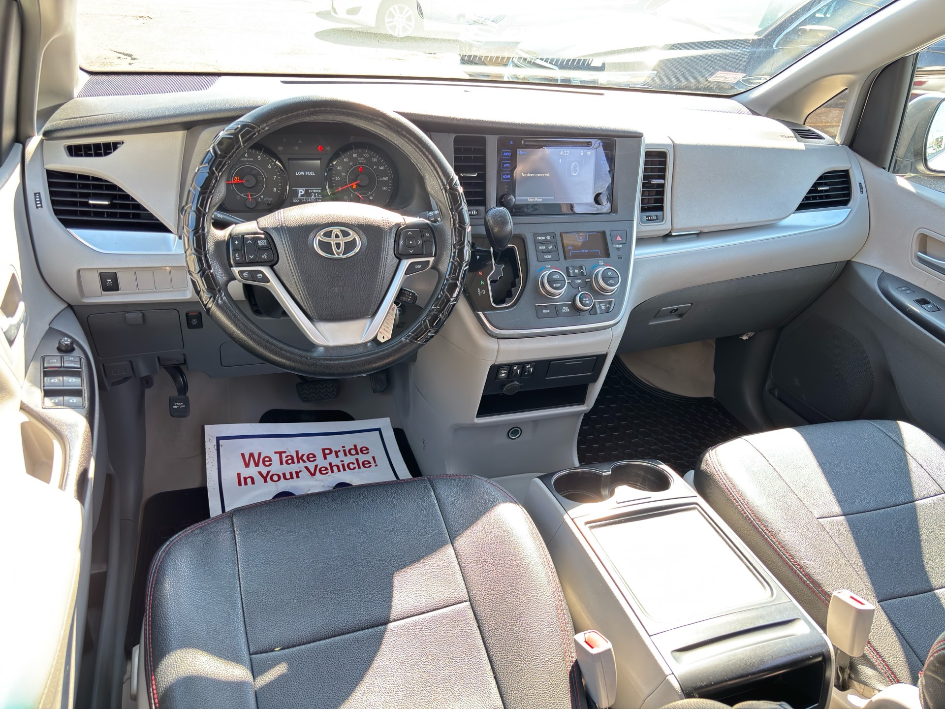 /rahmanmotors/2017-Toyota-Sienna-7132597227085375.jpg