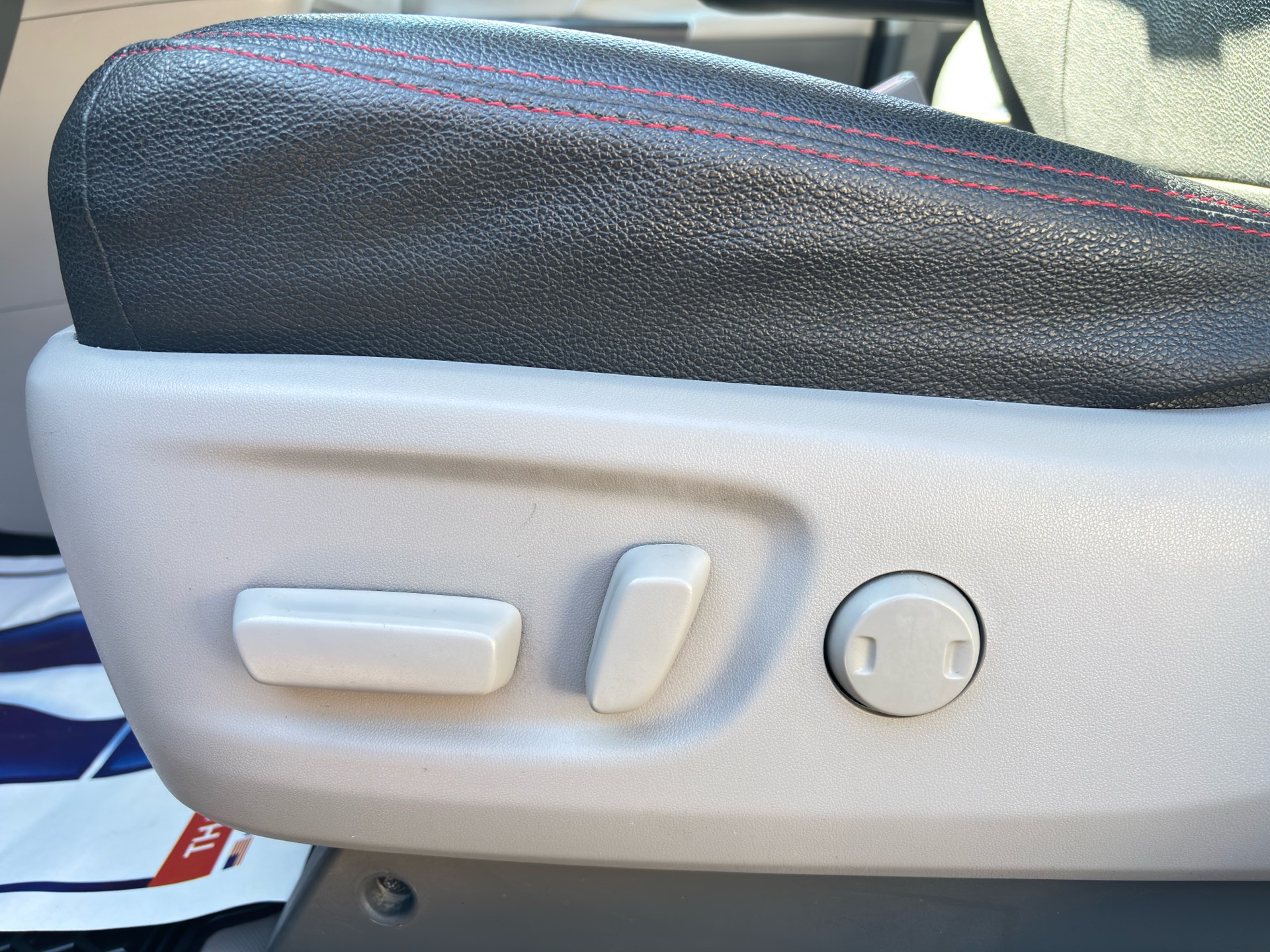 /rahmanmotors/2017-Toyota-Sienna-7852472539649449.jpg