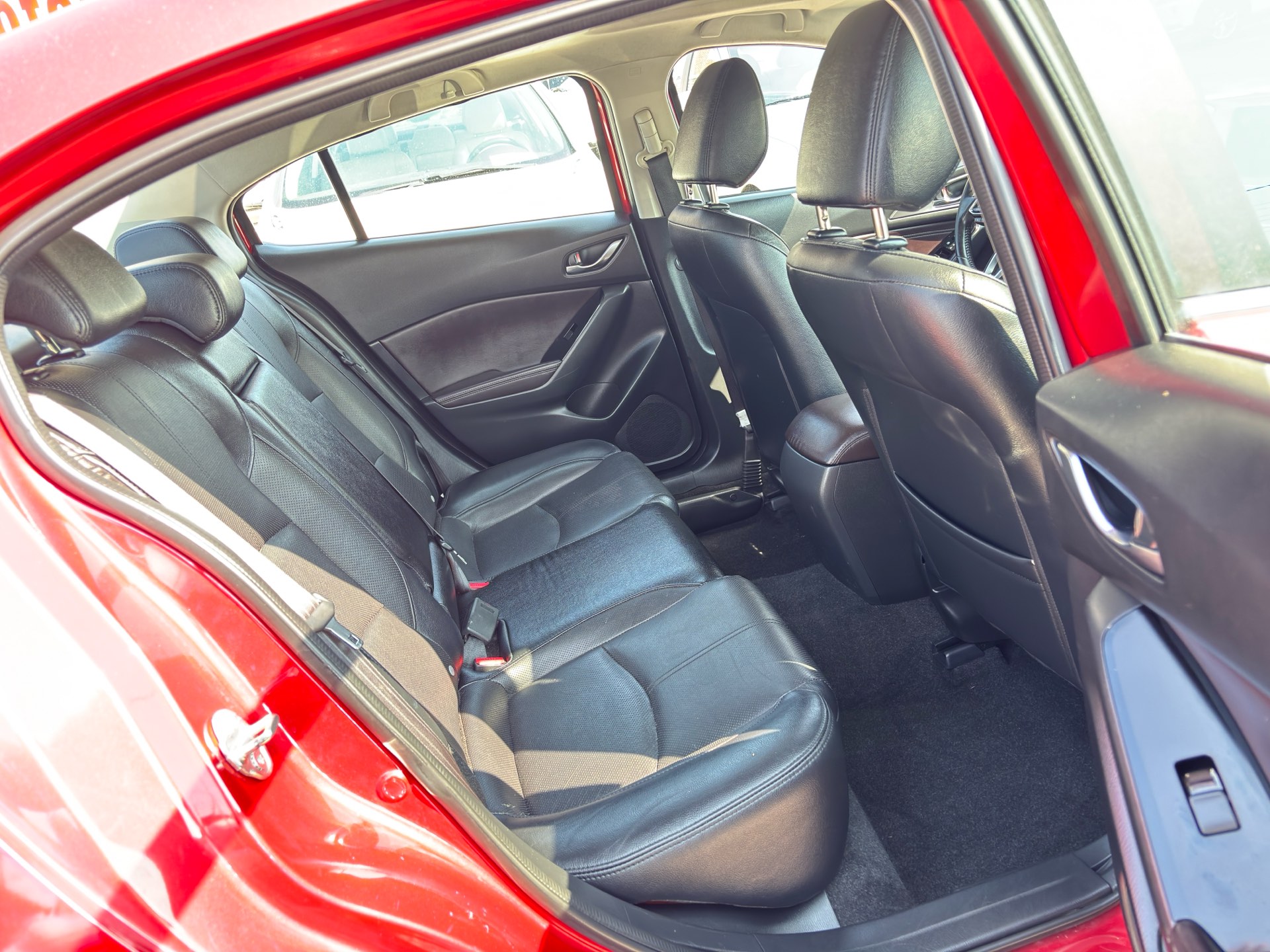 /rahmanmotors/2018-Mazda-Mazda3-9402026079492369.jpg