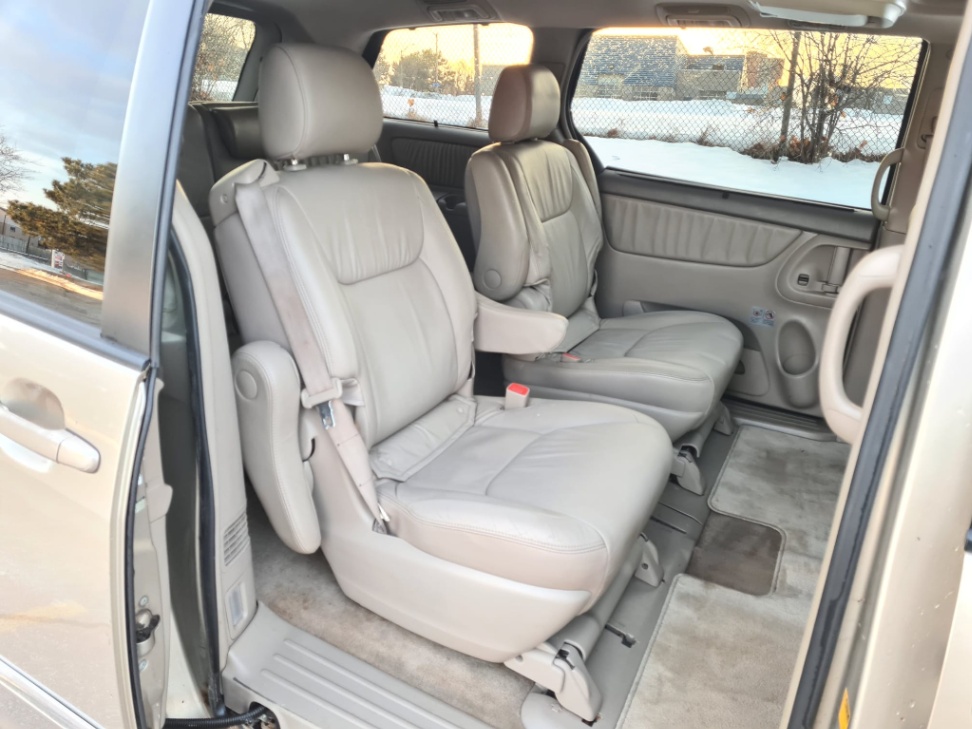 /rahmanmotors/520996505069131-18.jpeg