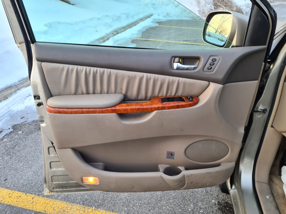 /rahmanmotors/919023340212278-8.jpeg