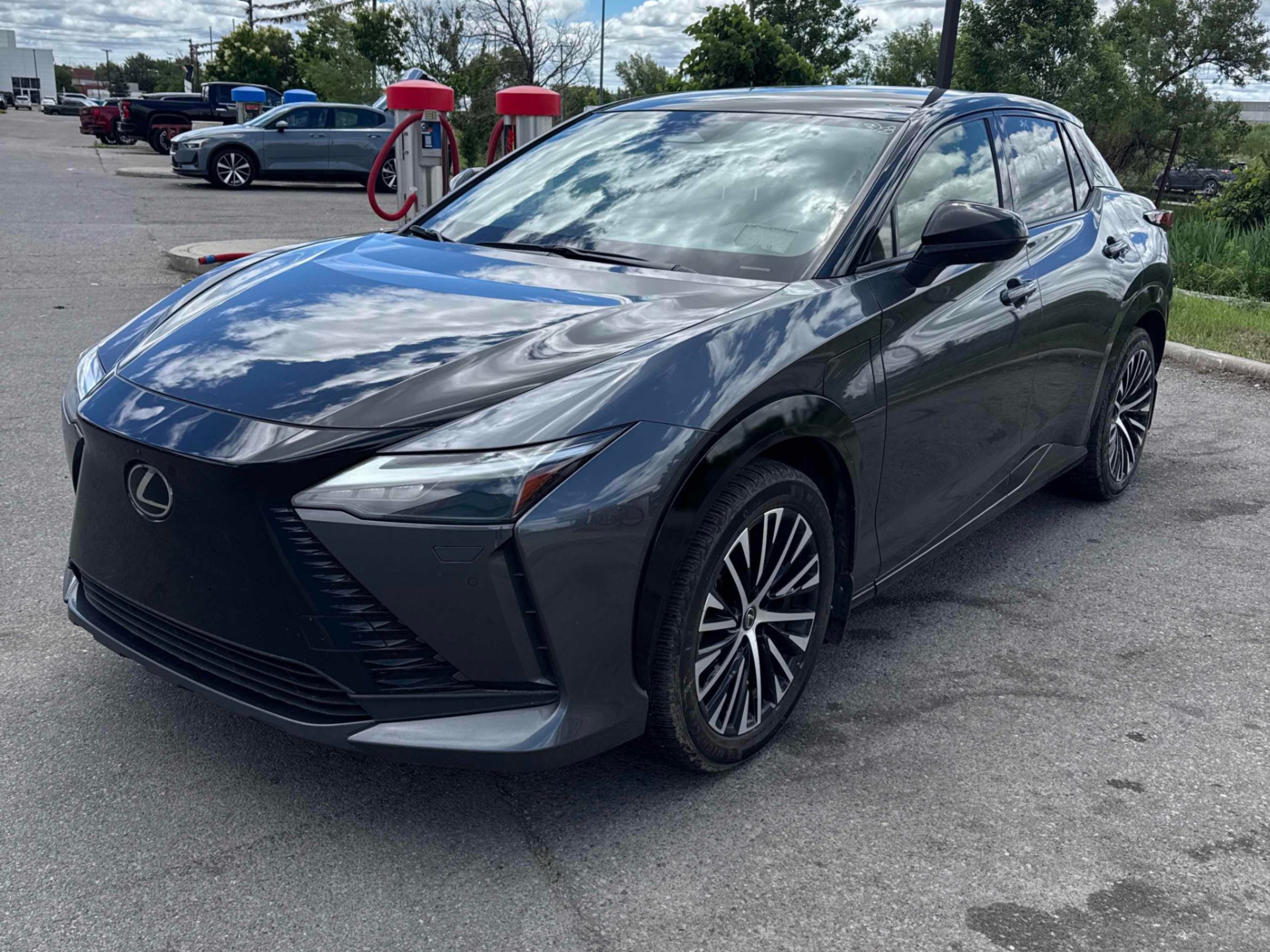 2023 Lexus RZ