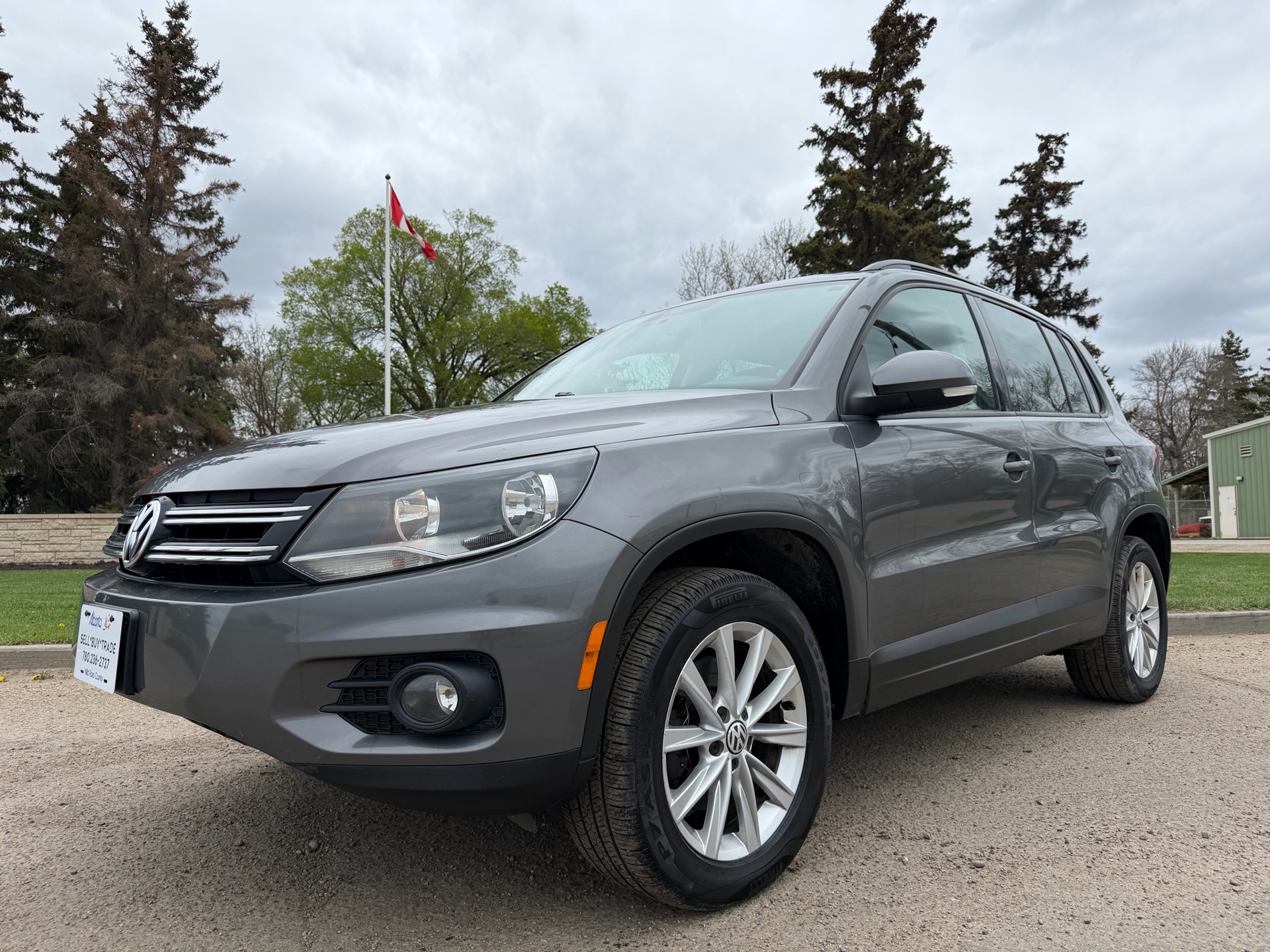 2013 Volkswagen Tiguan 4dr Auto Trendline 4Motion