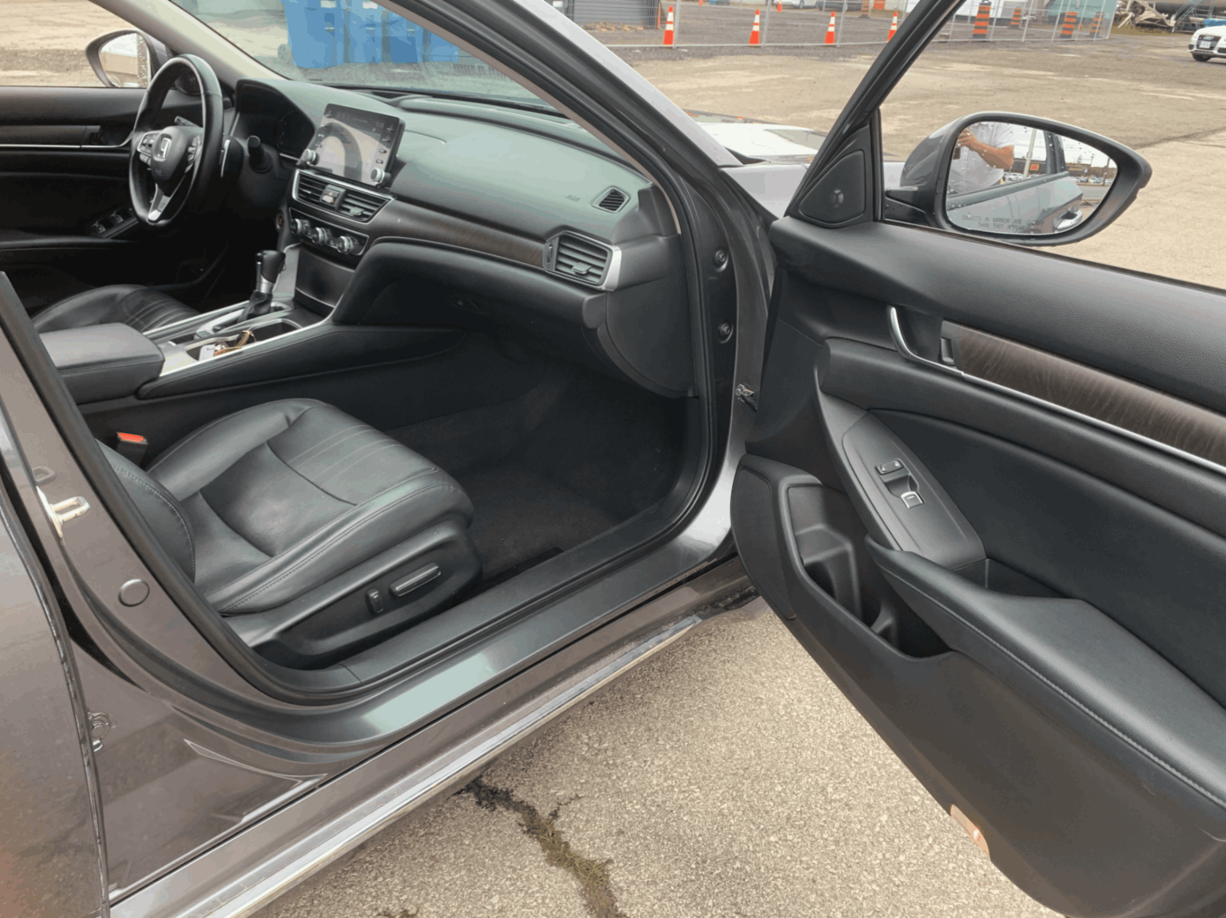 /royaltyenterprises/2018-Honda-Accord-44660301235393374.jpg