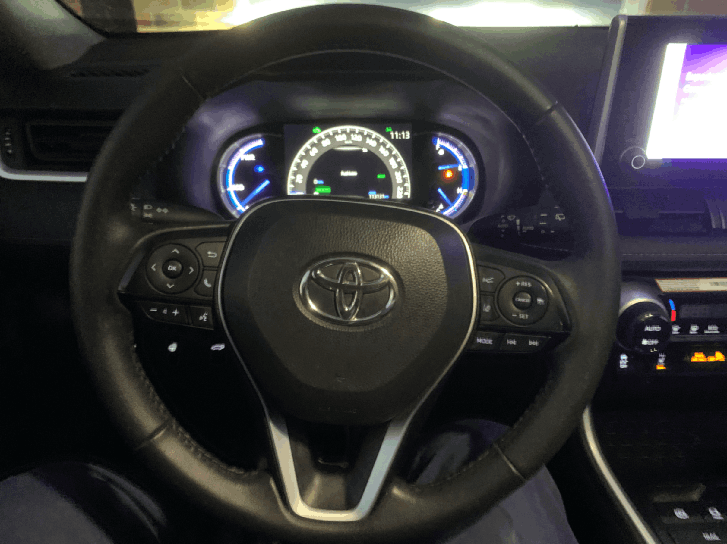 /royaltyenterprises/2024-Toyota-RAV4-6126561088617395.jpg