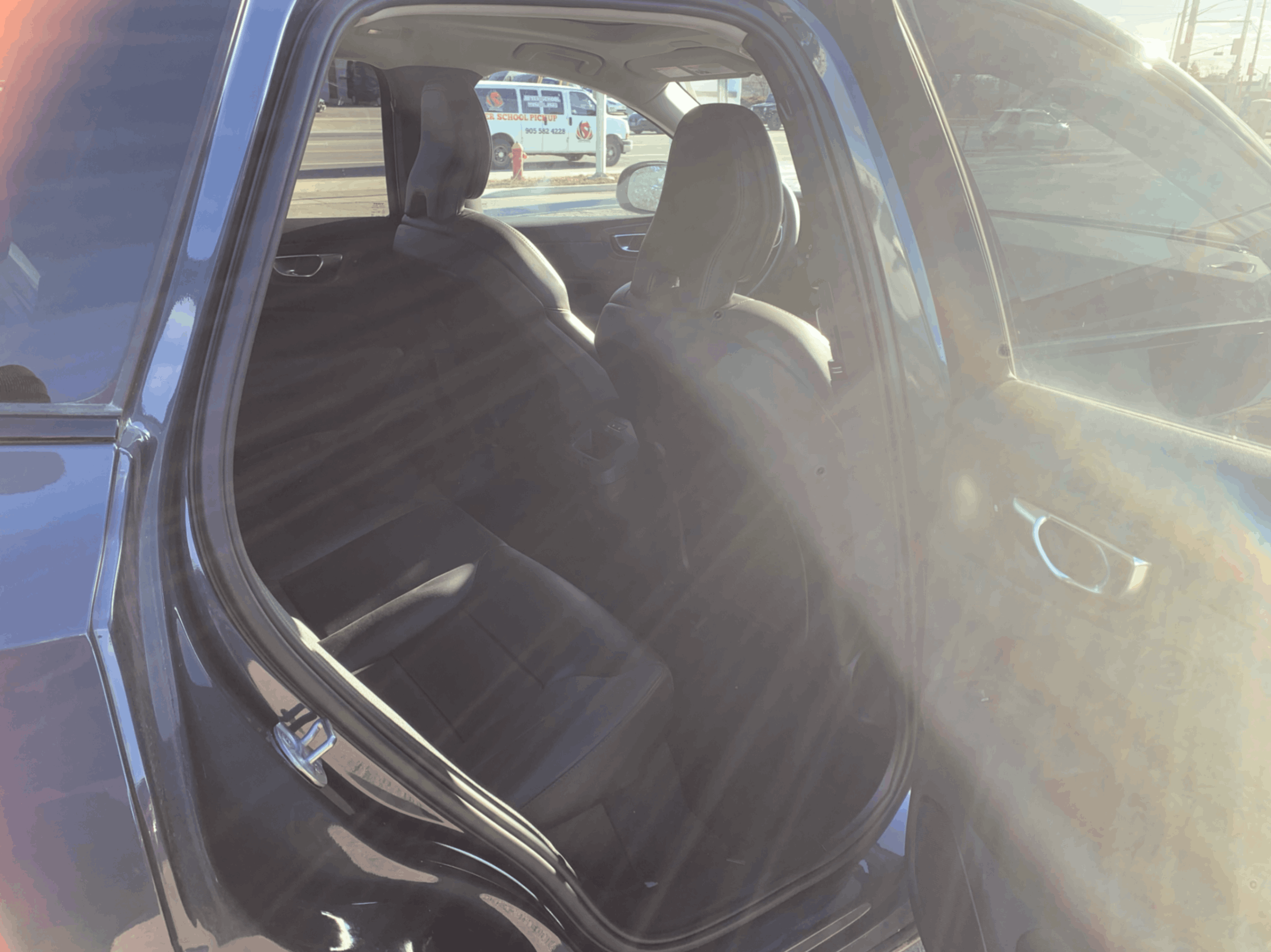 /royaltyenterprises/2024-Volvo-XC60-4038887513427767.jpg