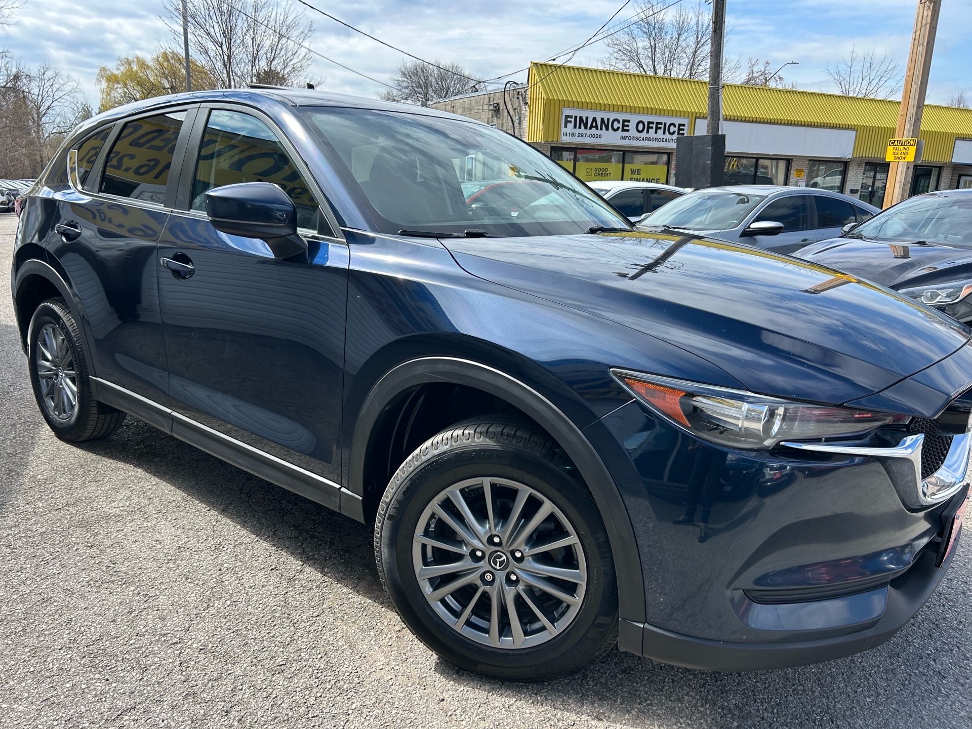 2017 Mazda CX-5 GS/GT/AWD/NAVI/CAMERA/LEATHER/ROOF/POWER SEATS/FOG LIGHTS/ALLOYS/CLEAN CARFAX