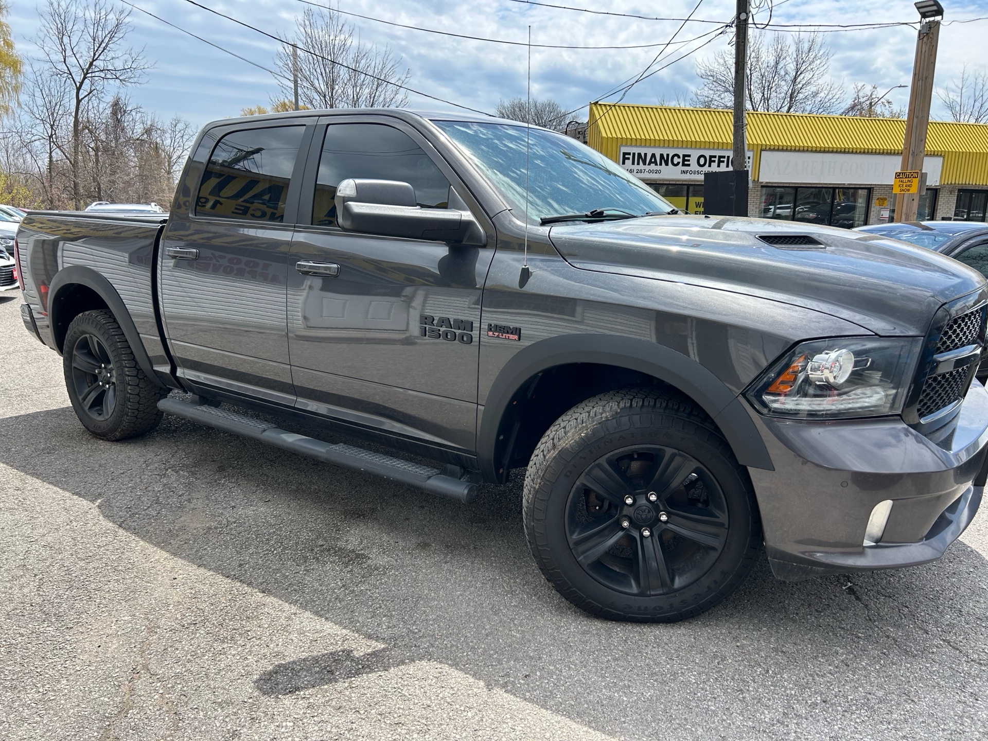 2018 RAM 1500 SPORT/CREW CAB/4WD/LEATHER/NAVI/CAMERA/P.SEAT/ALLOYS