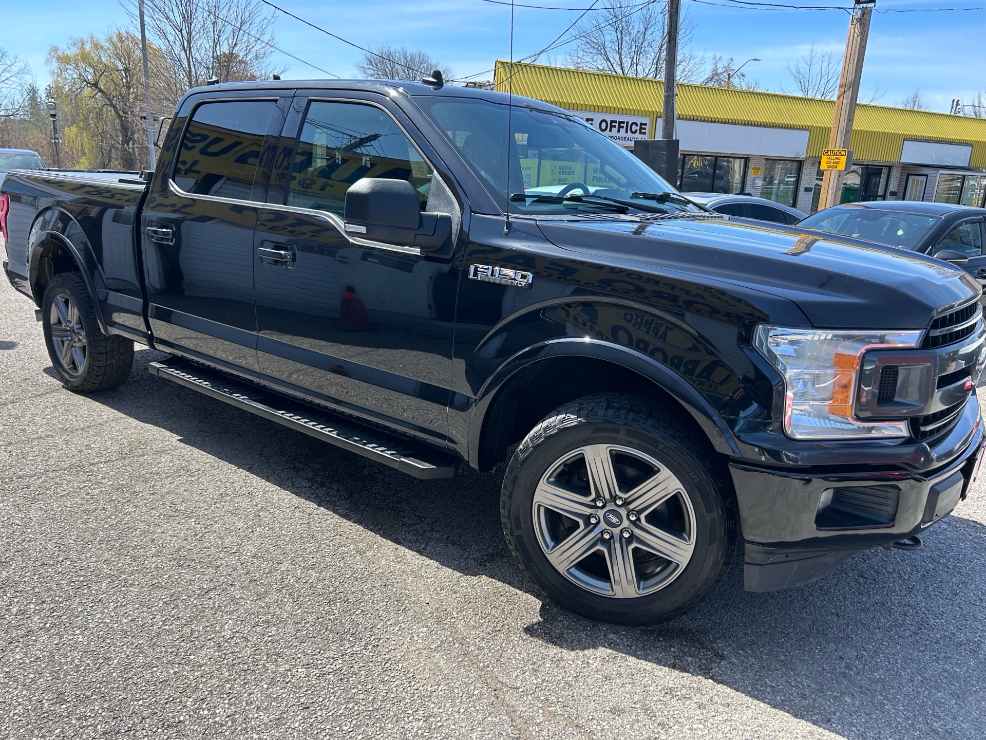 2020 Ford F-150 XL/ 4WD SuperCrew/ 5.5' Box/NAVI/CAMERA/BLUE TOOTH/FOG LIGHTS/RUNNING BOARDS/ALLOYS