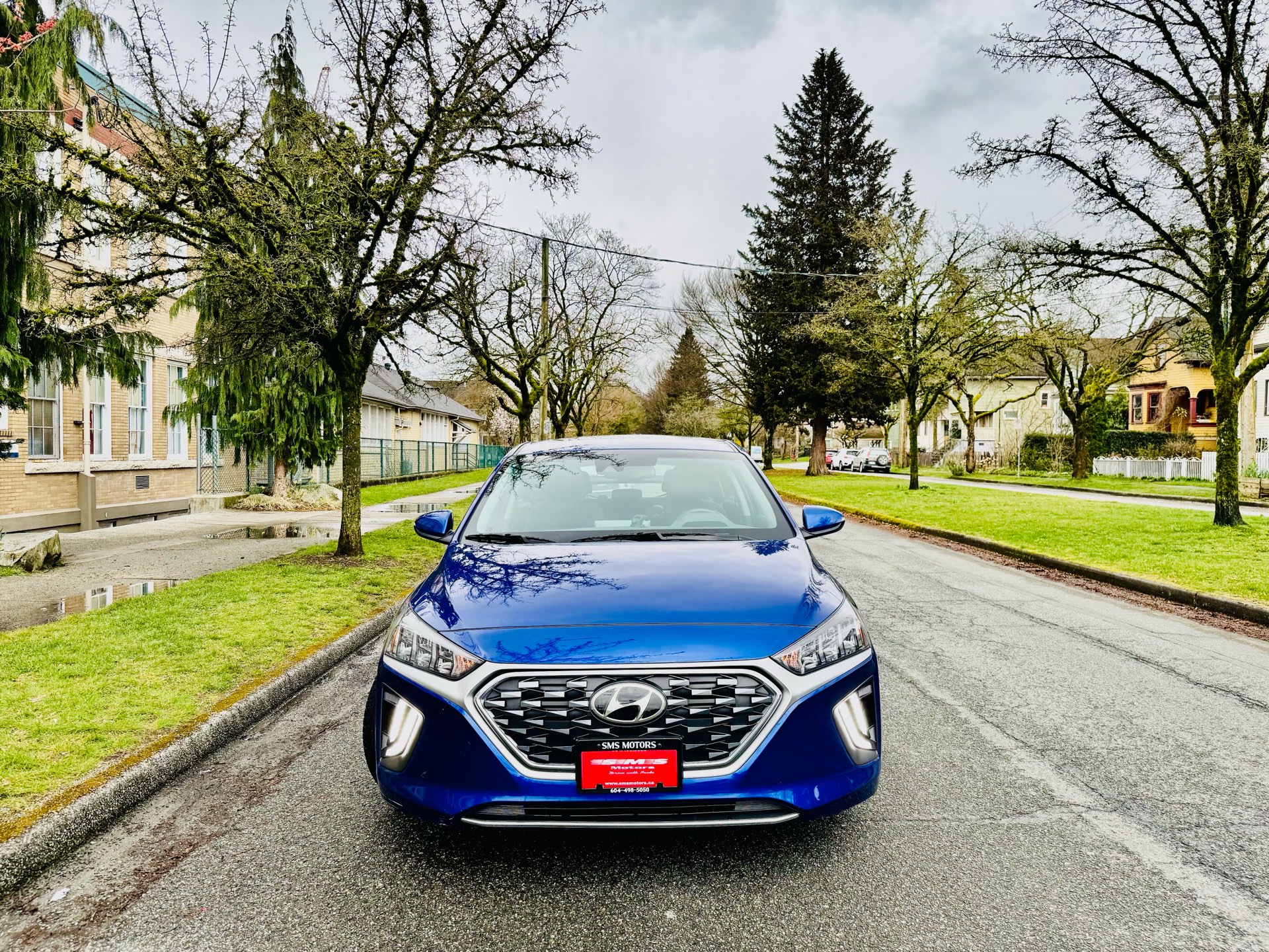 Voxcar HYUNDAI Ioniq SEDAN in Blue, VANCOUVER