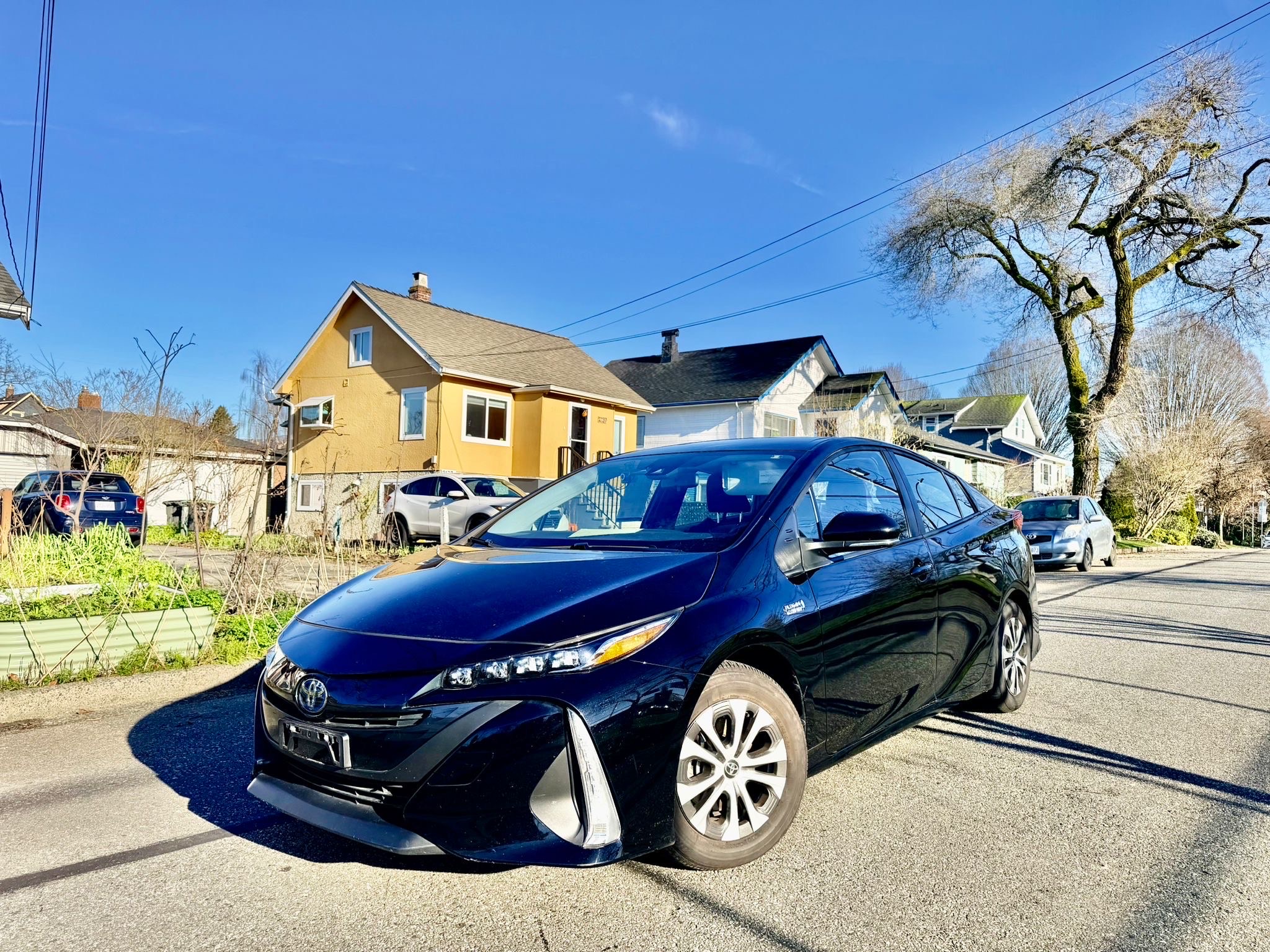 Voxcar TOYOTA Prius Prime (PHEV) SEDAN in Black, VANCOUVER