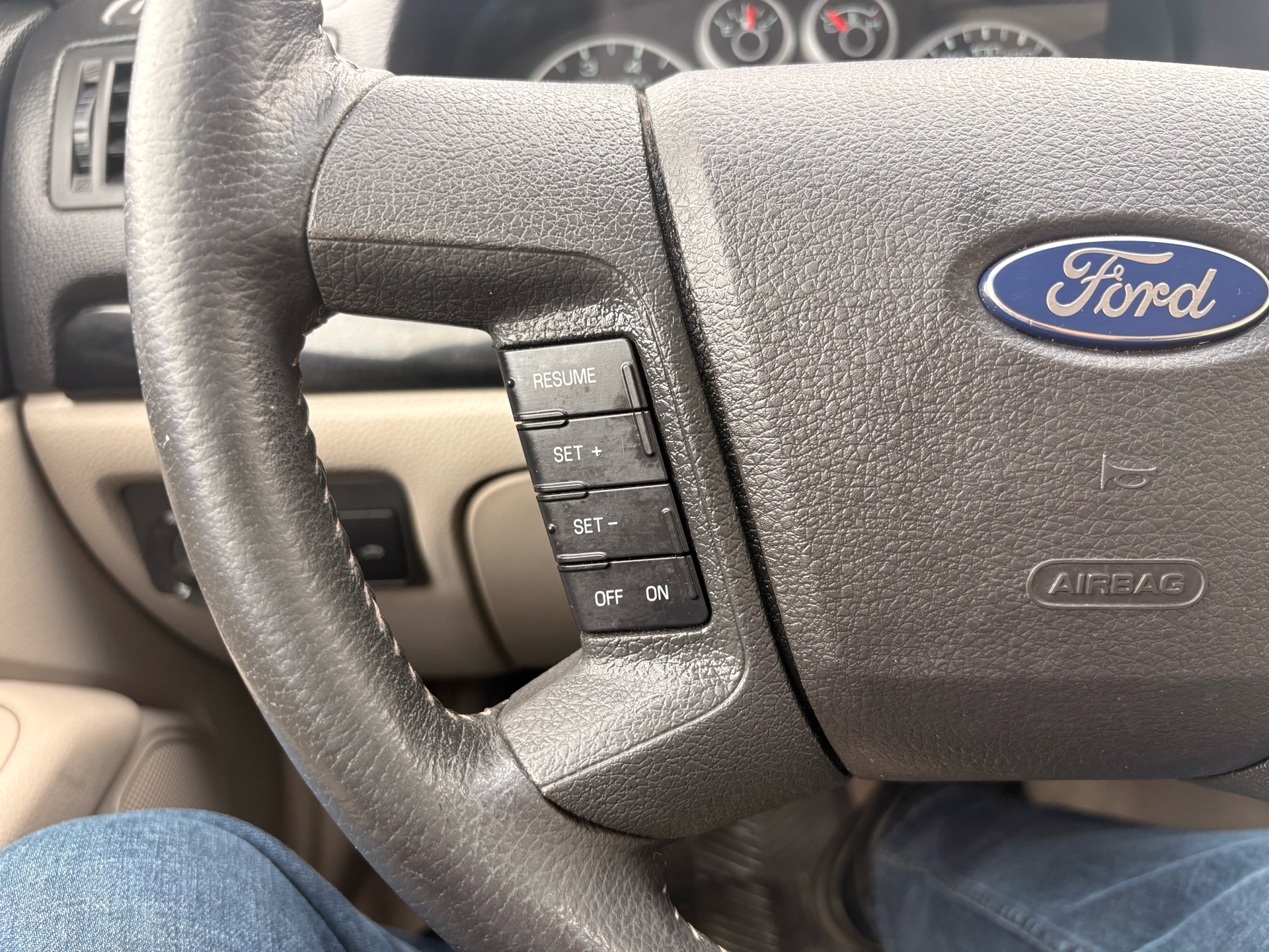 /skymotorscanada/2009-Ford-Fusion-6855808146063416.jpg
