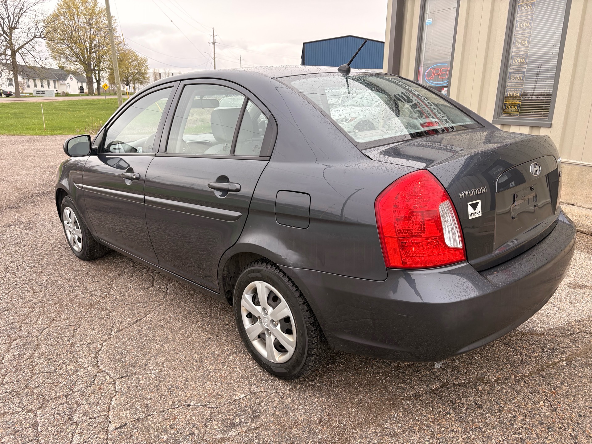 /skymotorscanada/2011-Hyundai-Accent-7528968441091282.jpg