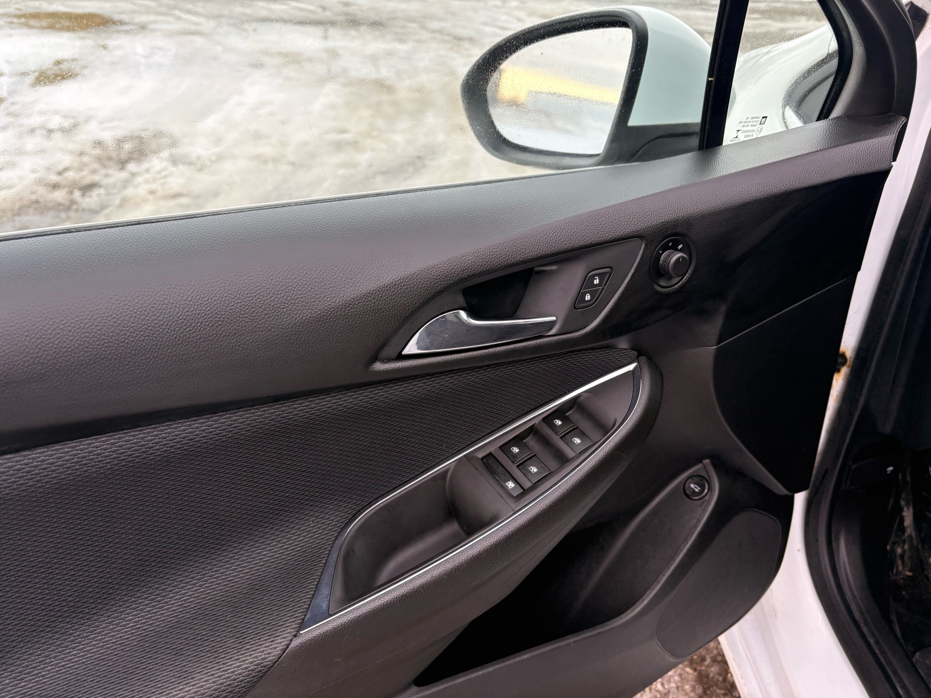 /skymotorscanada/2016-Chevrolet-Cruze-275521876328632.jpg