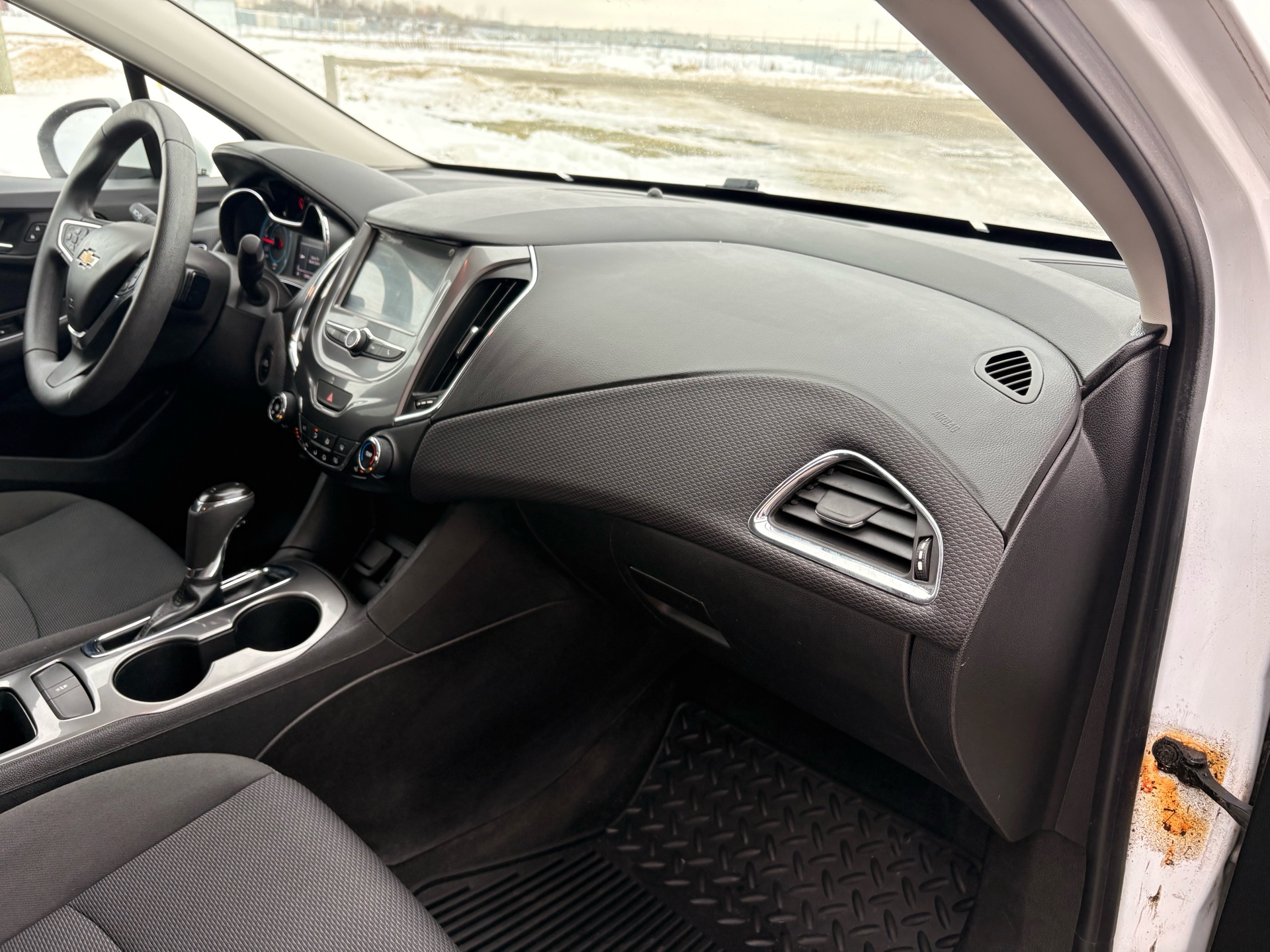 /skymotorscanada/2016-Chevrolet-Cruze-7779618280171012.jpg