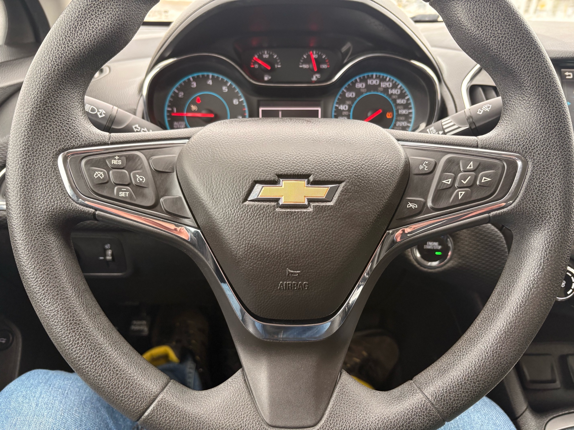 /skymotorscanada/2016-Chevrolet-Cruze-9258439966678857.jpg