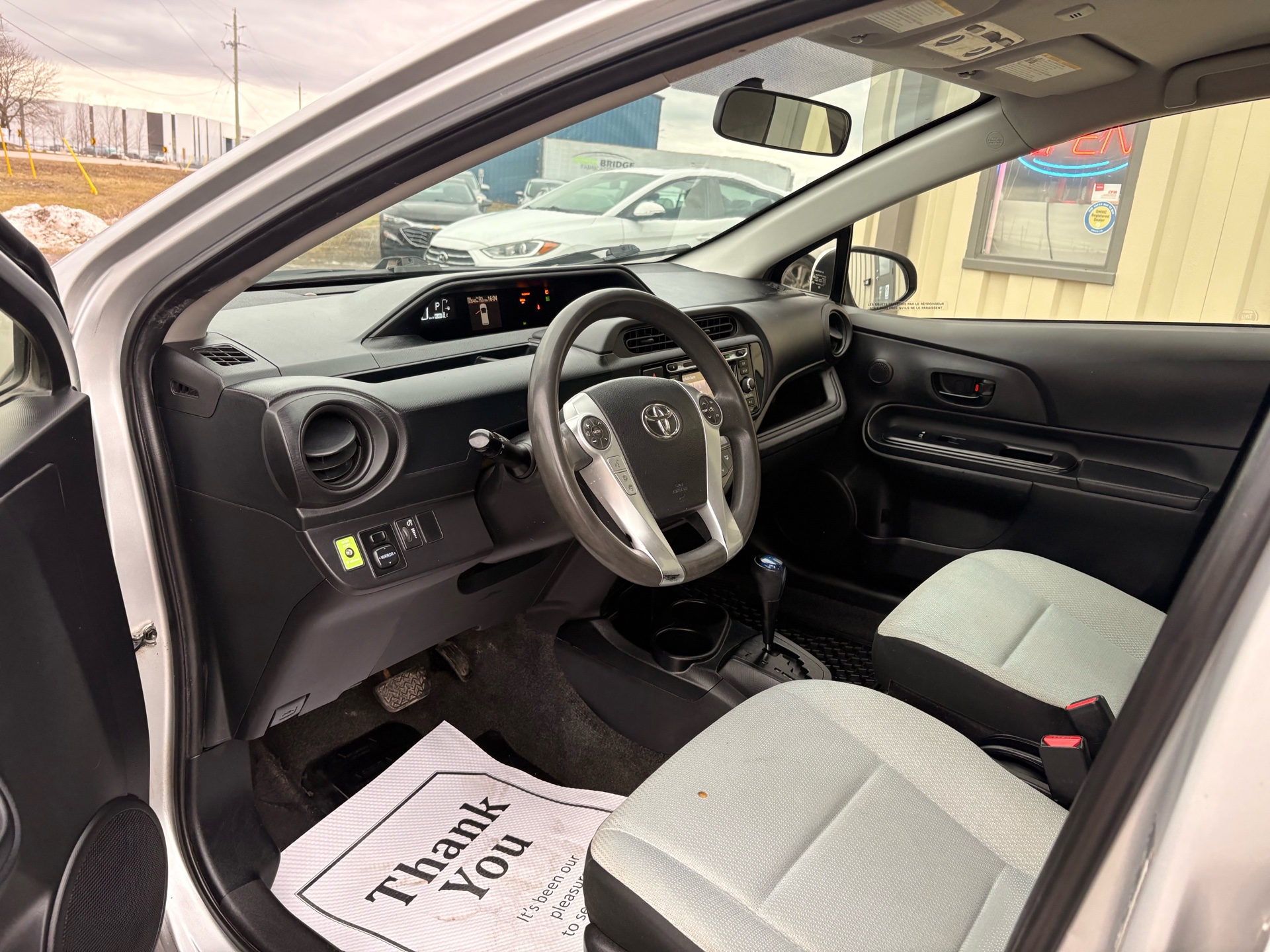 /skymotorscanada/2016-TOYOTA-PRIUSC-33855071470055753.jpg