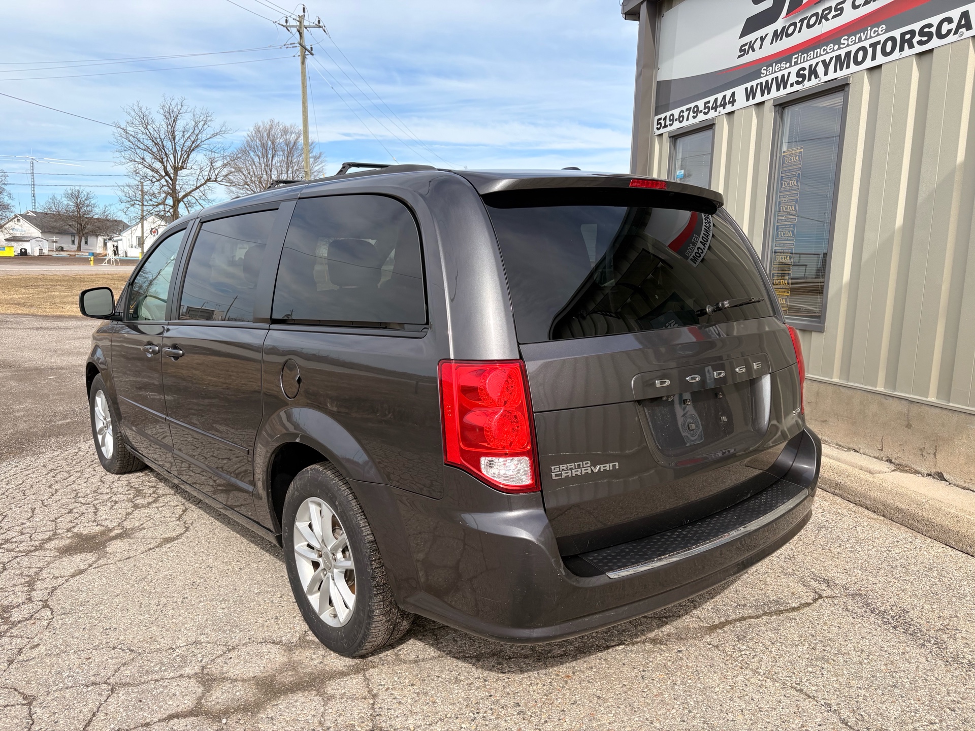 /skymotorscanada/2017-Dodge-GrandCaravan-2960200499656378.jpg