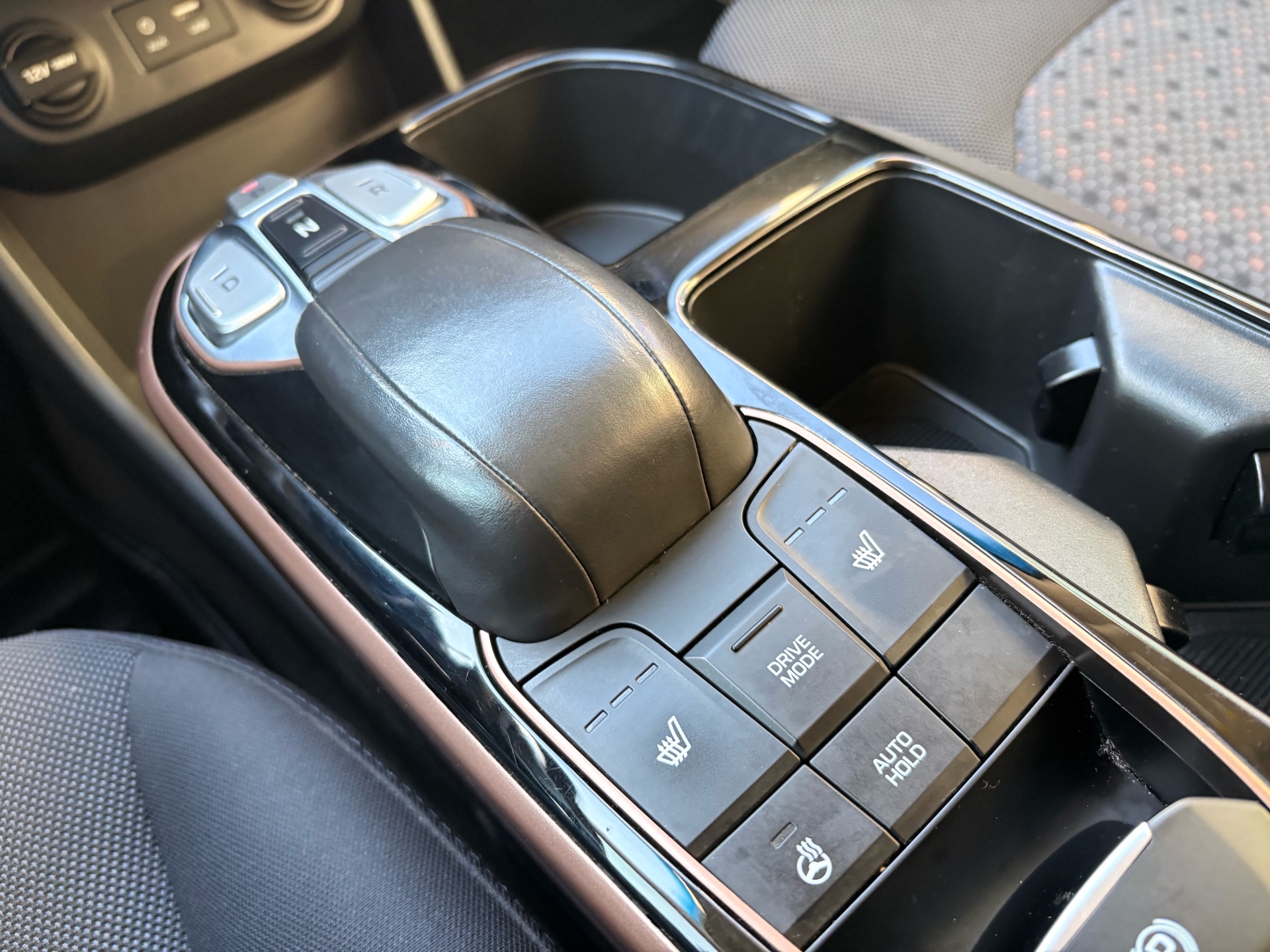 /skymotorscanada/2017-Hyundai-IoniqElectric-5723364380712435.jpg