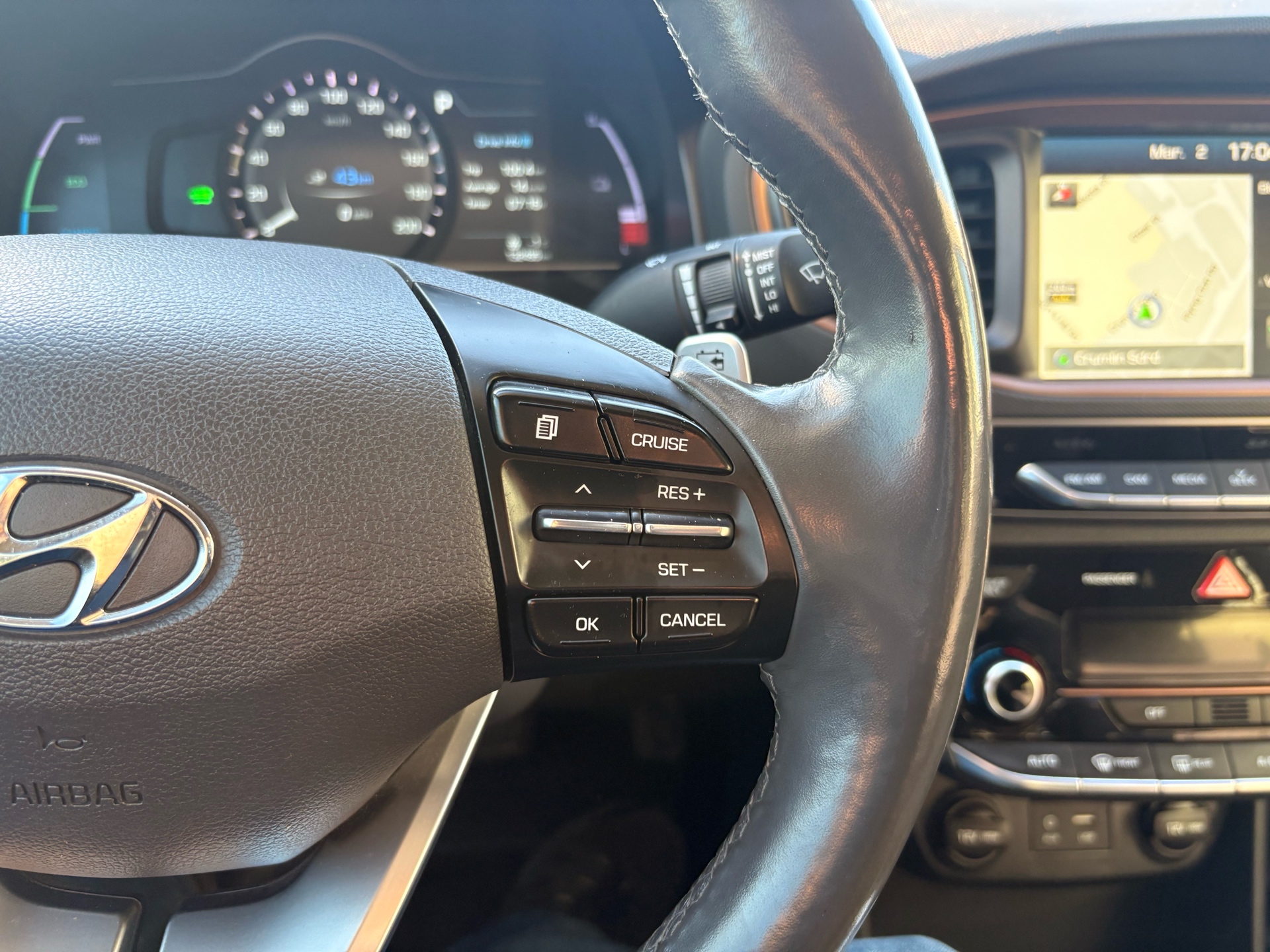 /skymotorscanada/2017-Hyundai-IoniqElectric-9365449317665189.jpg