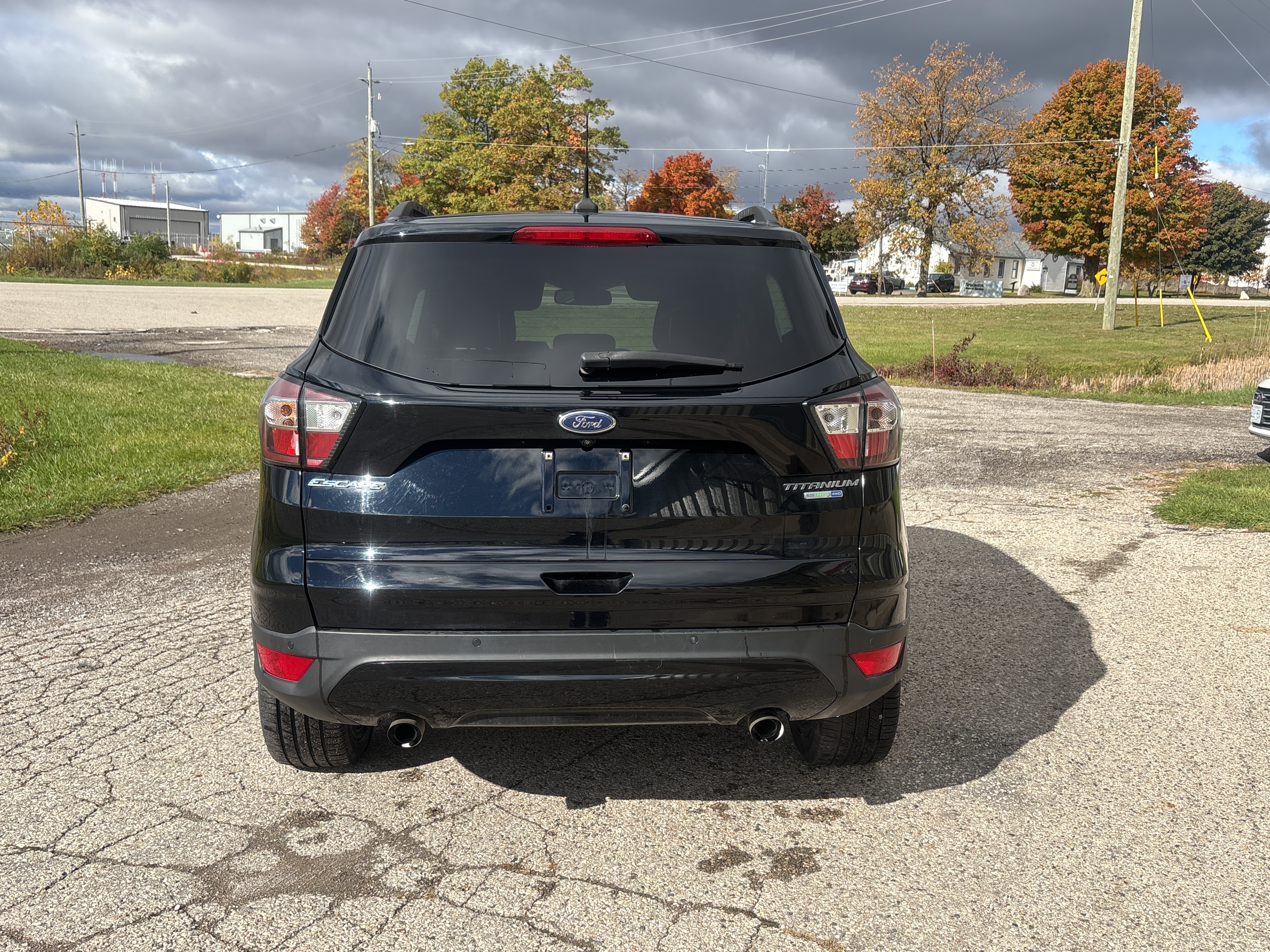 /skymotorscanada/2018-Ford-Escape-3807444583642452.jpg
