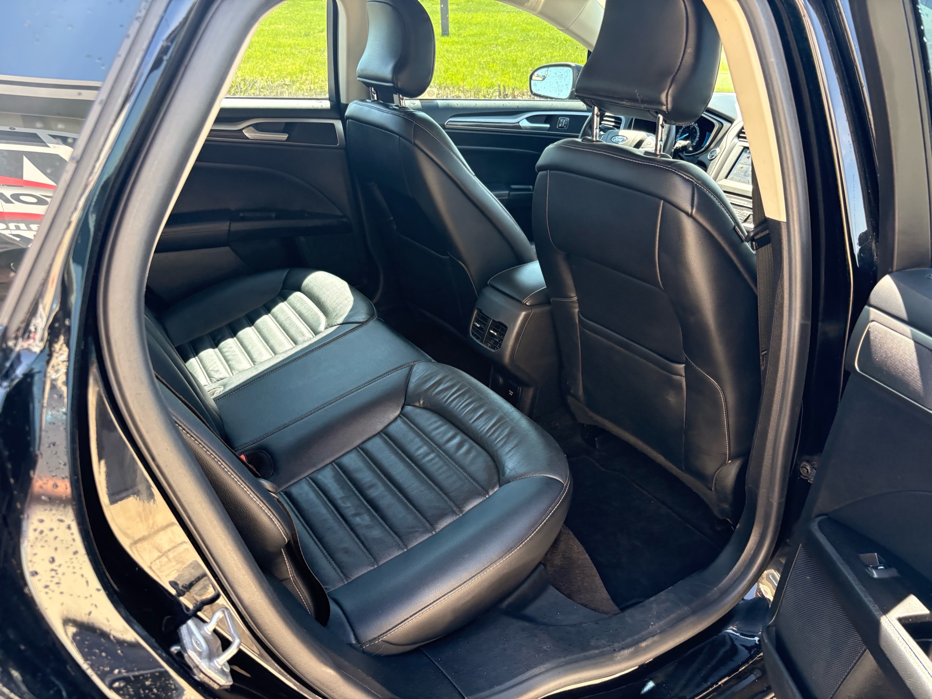 /skymotorscanada/2018-Ford-FusionEnergi-3276670175709182.jpg