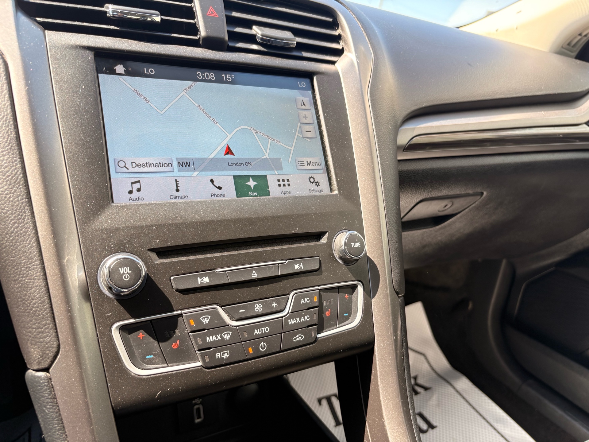/skymotorscanada/2018-Ford-FusionEnergi-39577481453659824.jpg