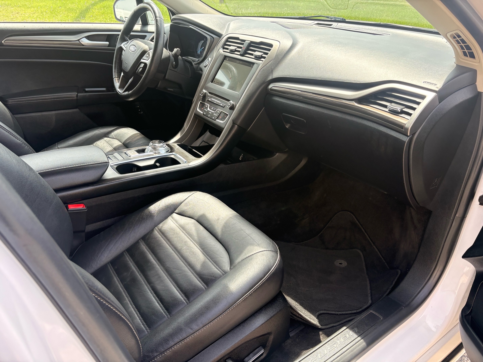 /skymotorscanada/2018-Ford-FusionEnergi-7354563862042378.jpg