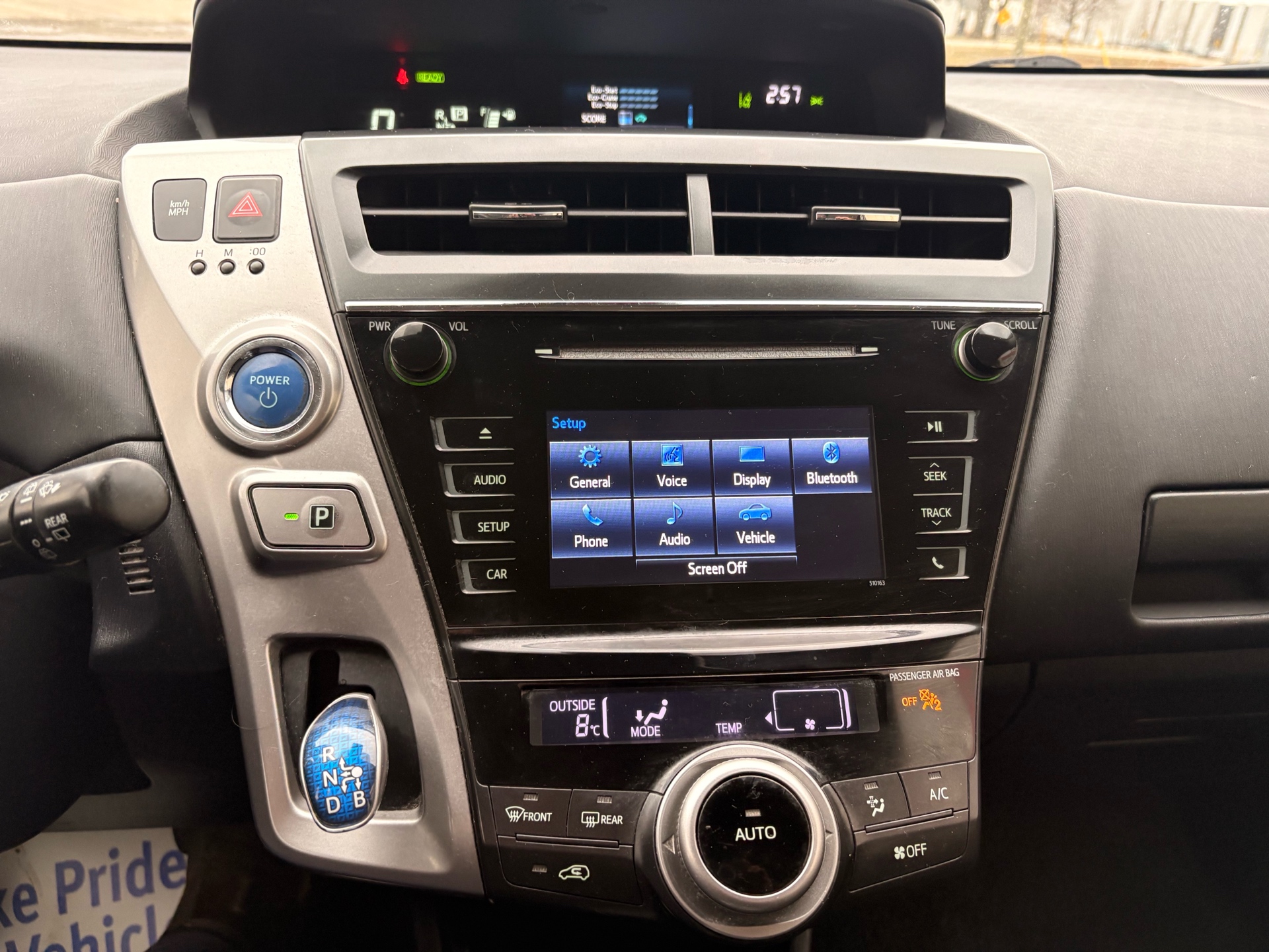 /skymotorscanada/2018-Toyota-PriusV-7675742697625405.jpg