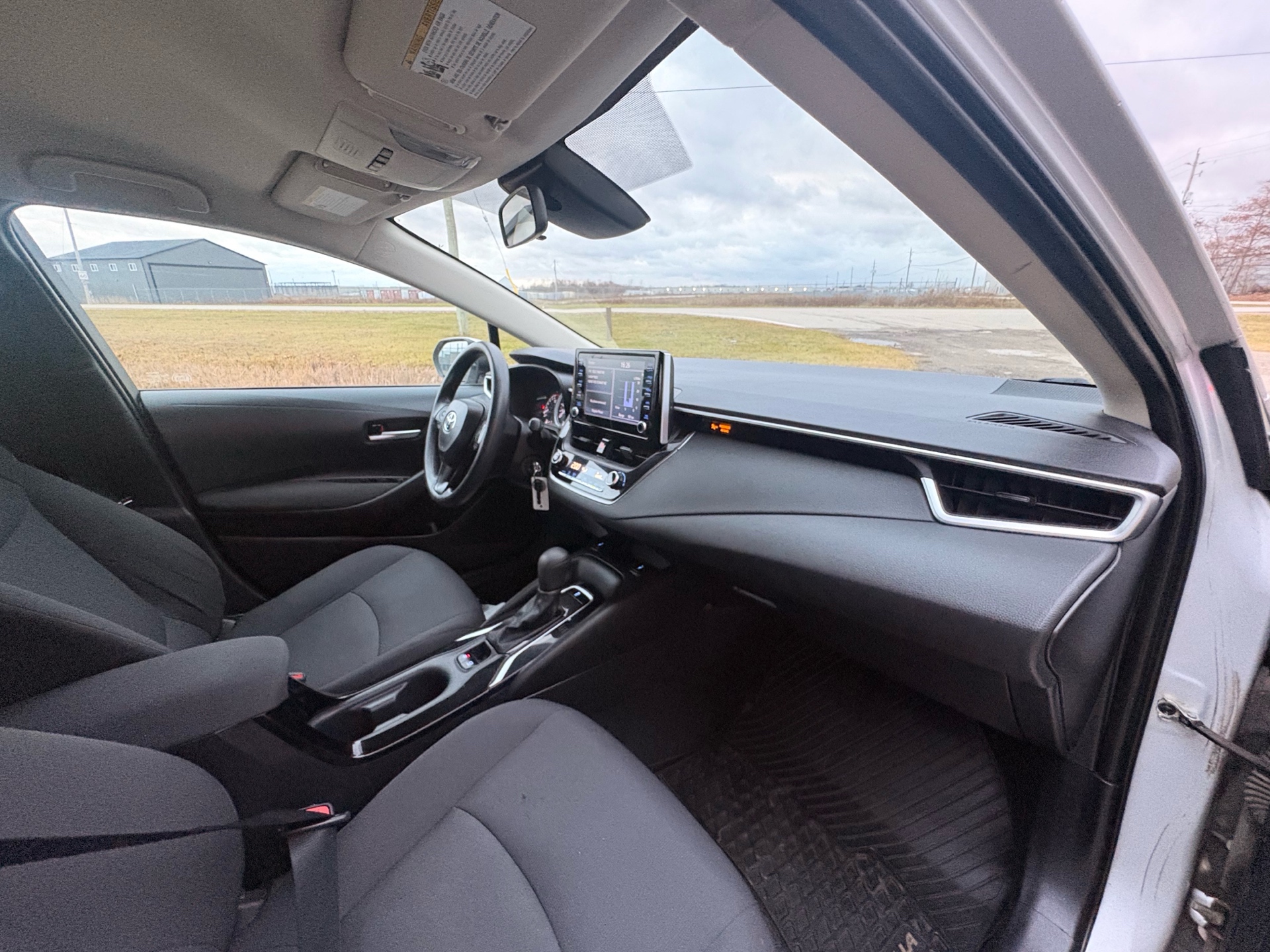 /skymotorscanada/2020-TOYOTA-COROLLA-34683921417414565.jpg