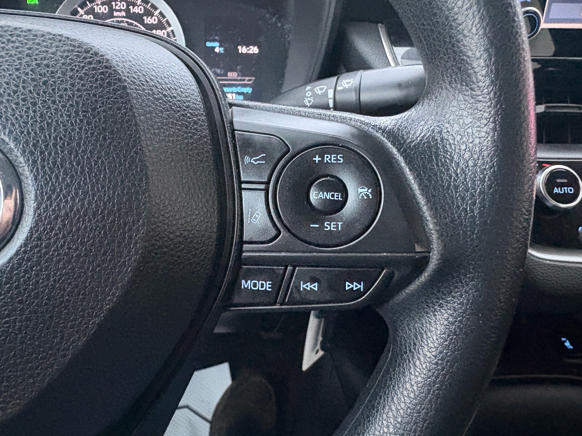 /skymotorscanada/2020-TOYOTA-COROLLA-7094597792671786.jpg