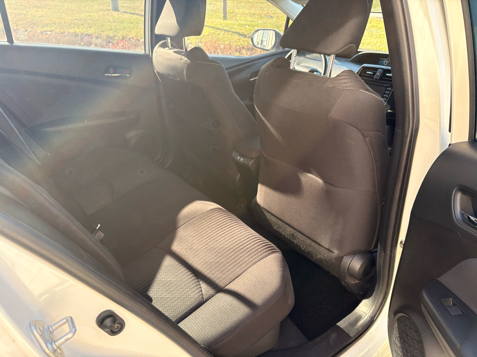 /skymotorscanada/2020-Toyota-PriusPrime-04449836667197404.jpg