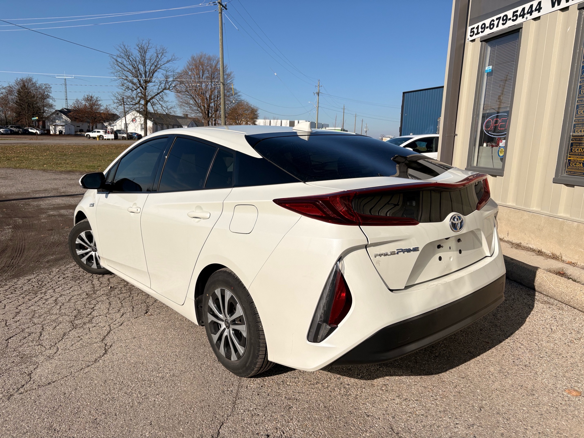 /skymotorscanada/2020-Toyota-PriusPrime-2521153064393582.jpg