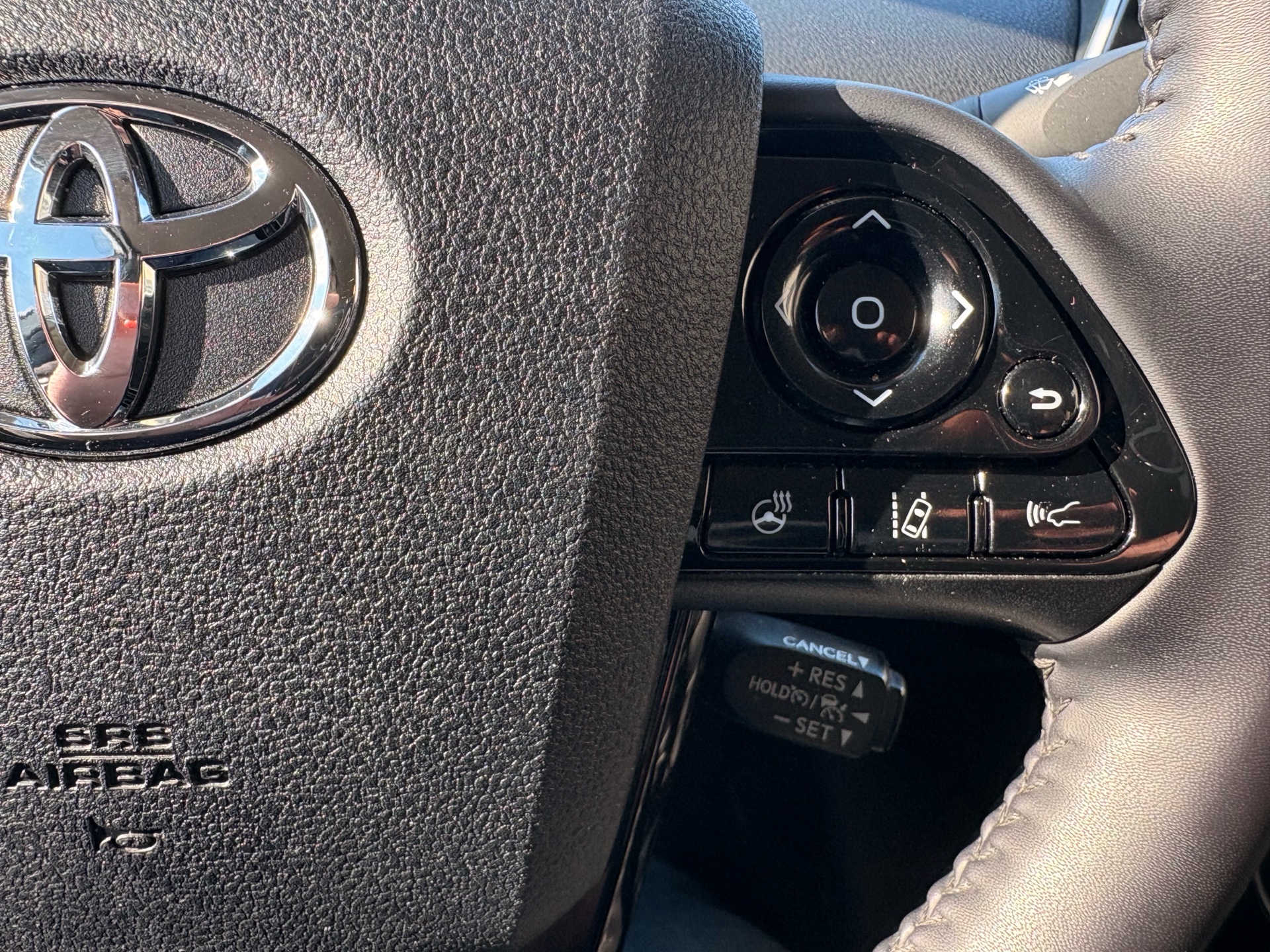 /skymotorscanada/2020-Toyota-PriusPrime-46973726464828003.jpg