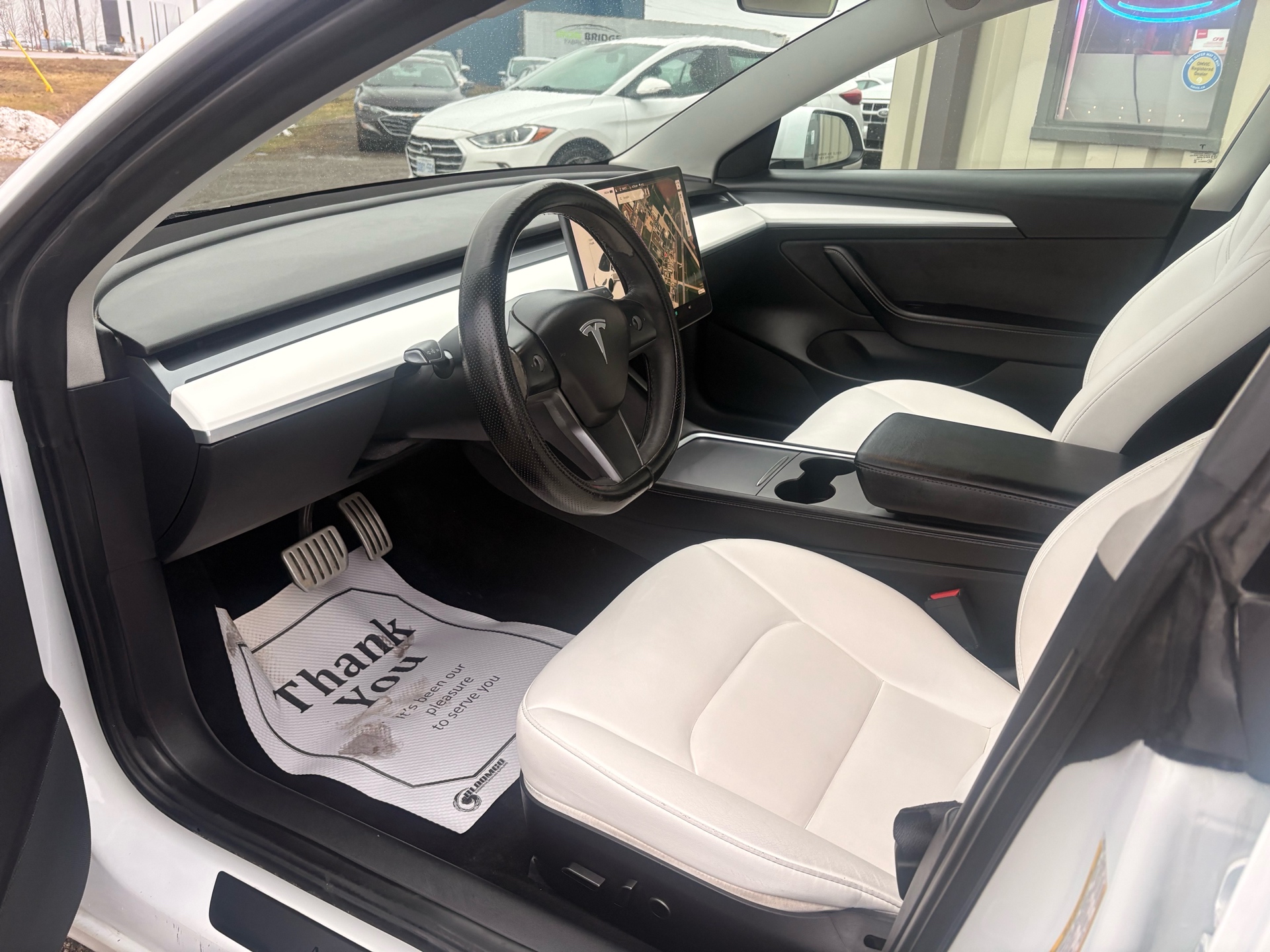 /skymotorscanada/2021-TESLA-MODEL3-21106761232596138.jpg