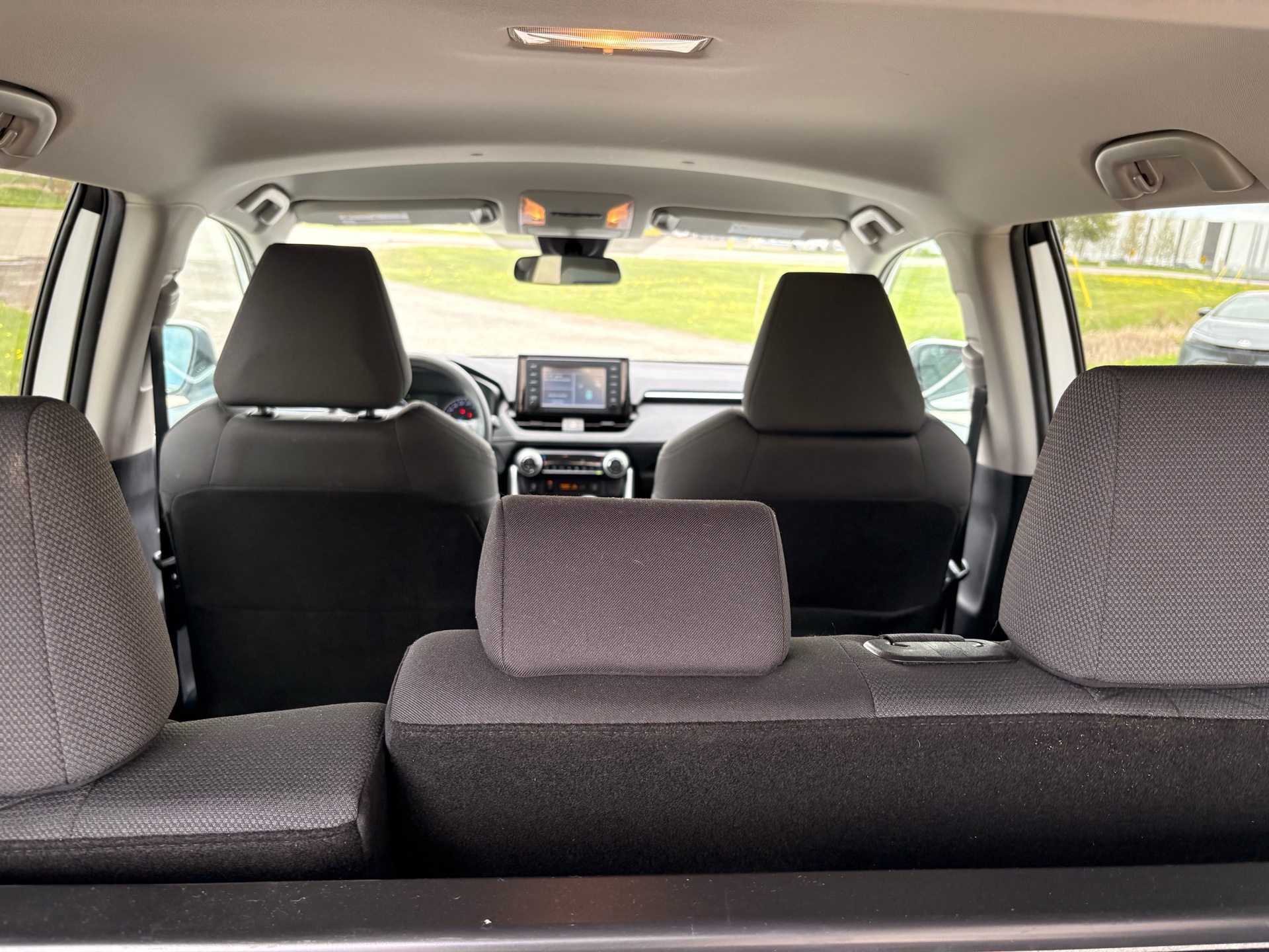 /skymotorscanada/2021-TOYOTA-RAV4-17761909517928243.jpg