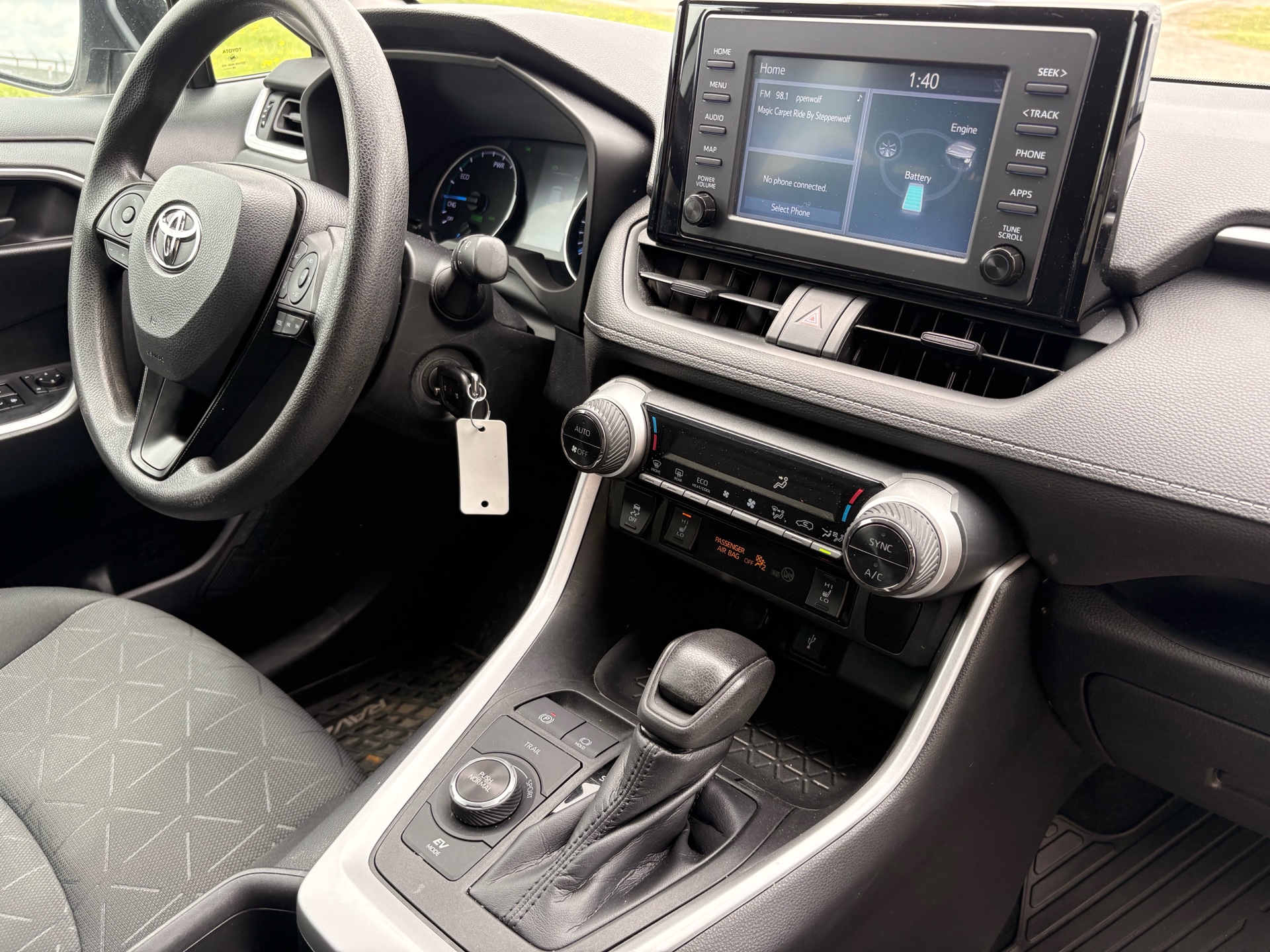 /skymotorscanada/2021-TOYOTA-RAV4-9144519556972712.jpg