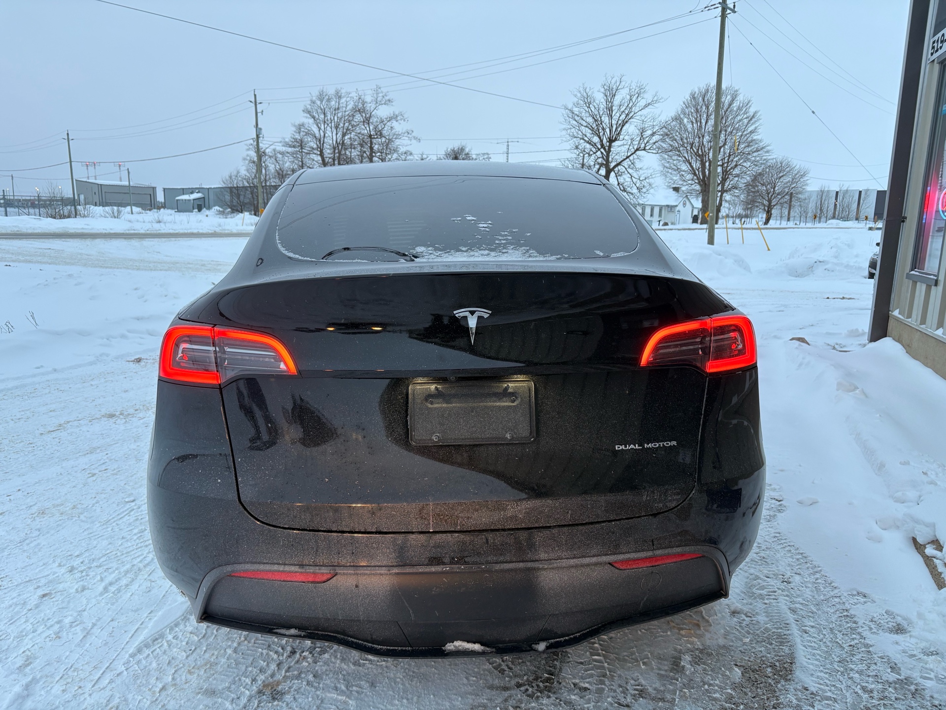 /skymotorscanada/2022-TESLA-MODELY-7307493075275506.jpg