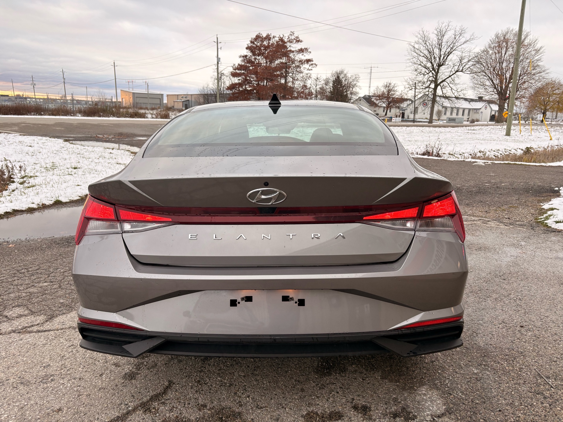 /skymotorscanada/2023-HYUNDAI-ELANTRA-1702204258599216.jpg